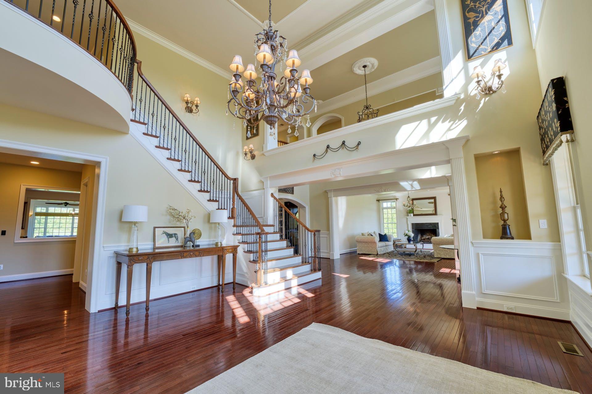 RASPBERRY FALLS - Residential