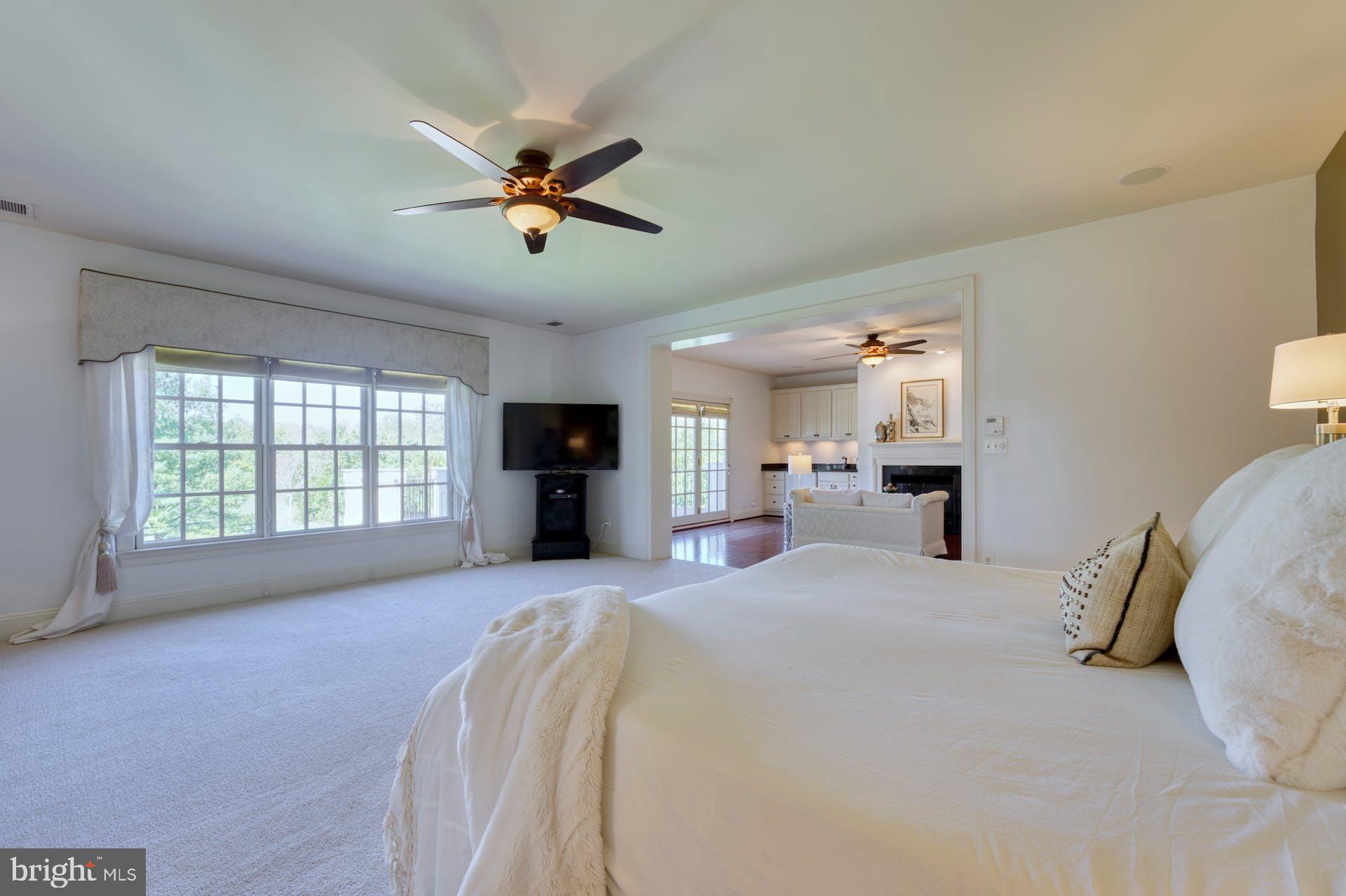 RASPBERRY FALLS - Residential