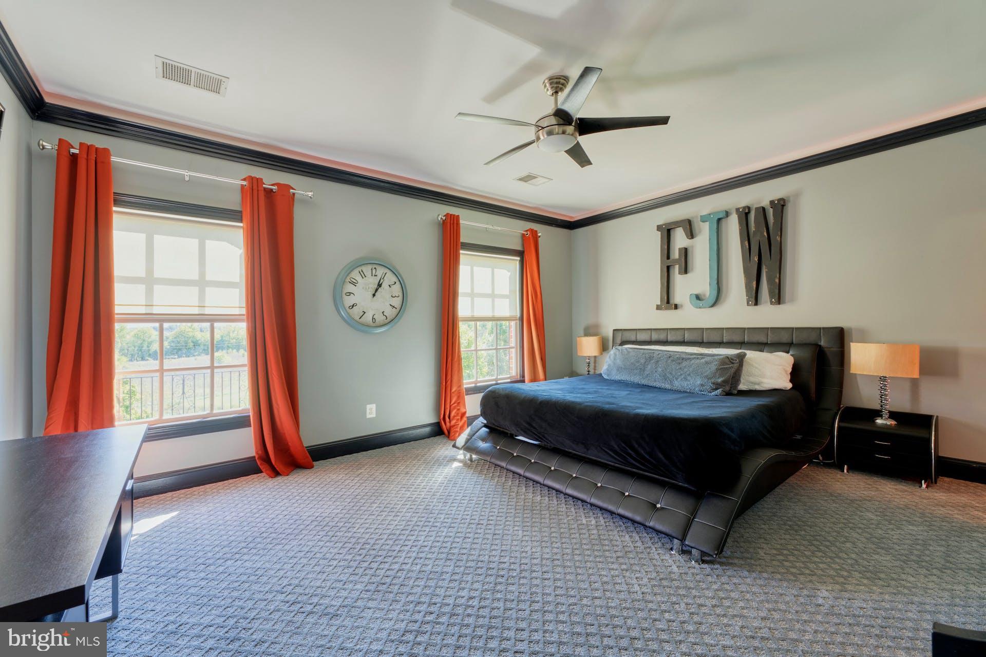 RASPBERRY FALLS - Residential