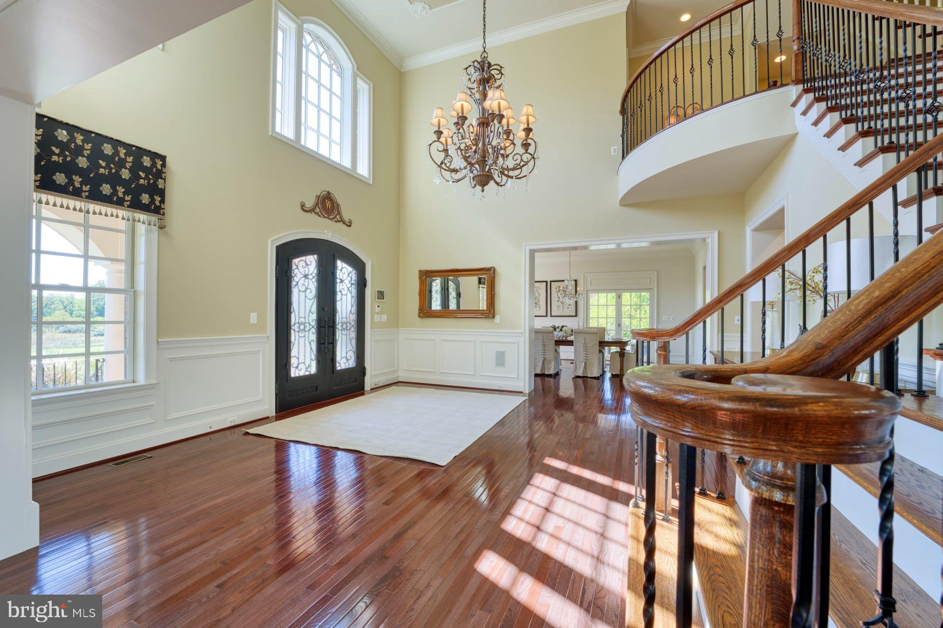 RASPBERRY FALLS - Residential