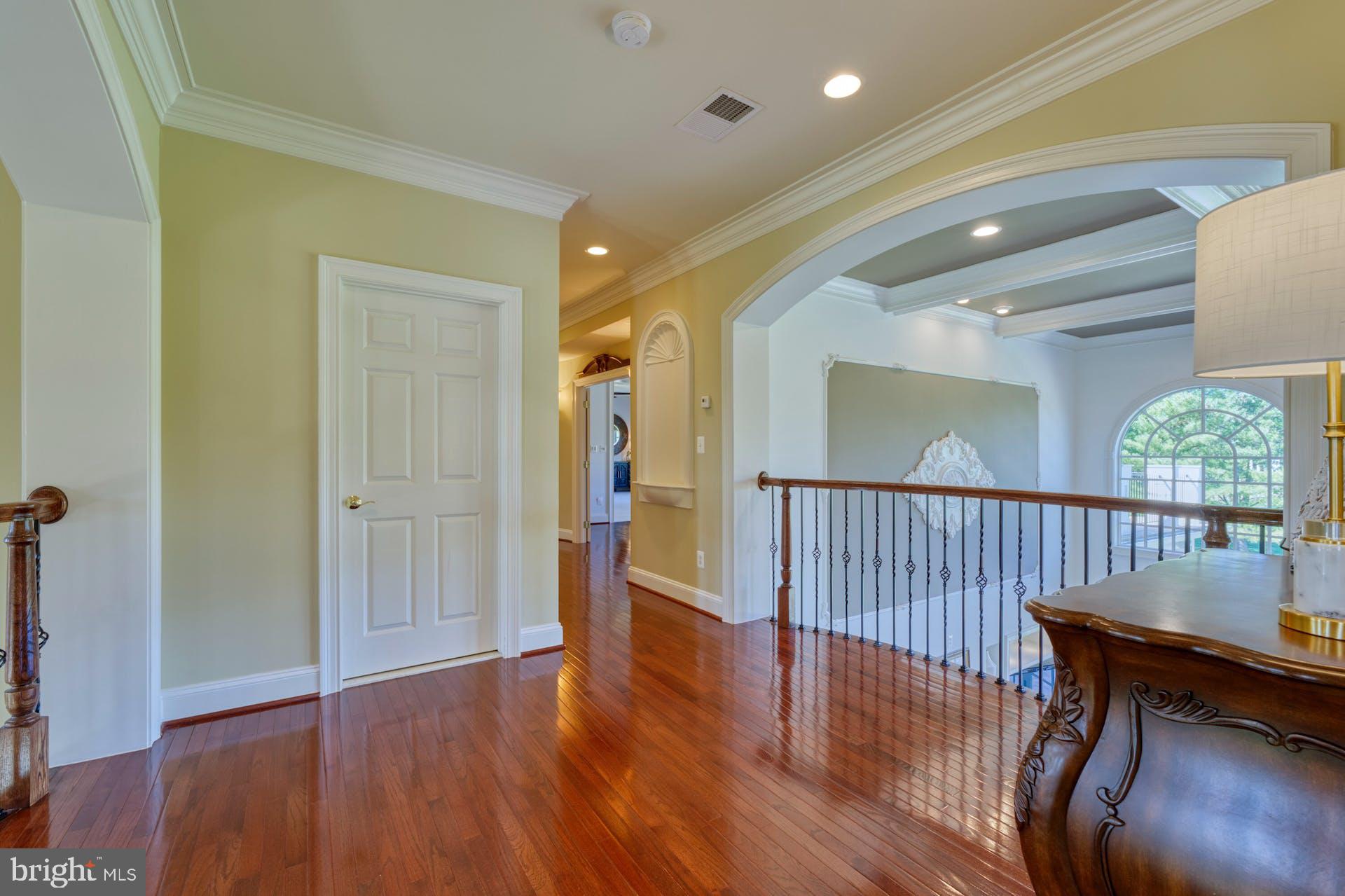 RASPBERRY FALLS - Residential