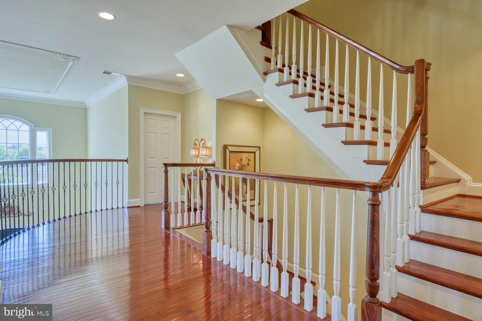 RASPBERRY FALLS - Residential