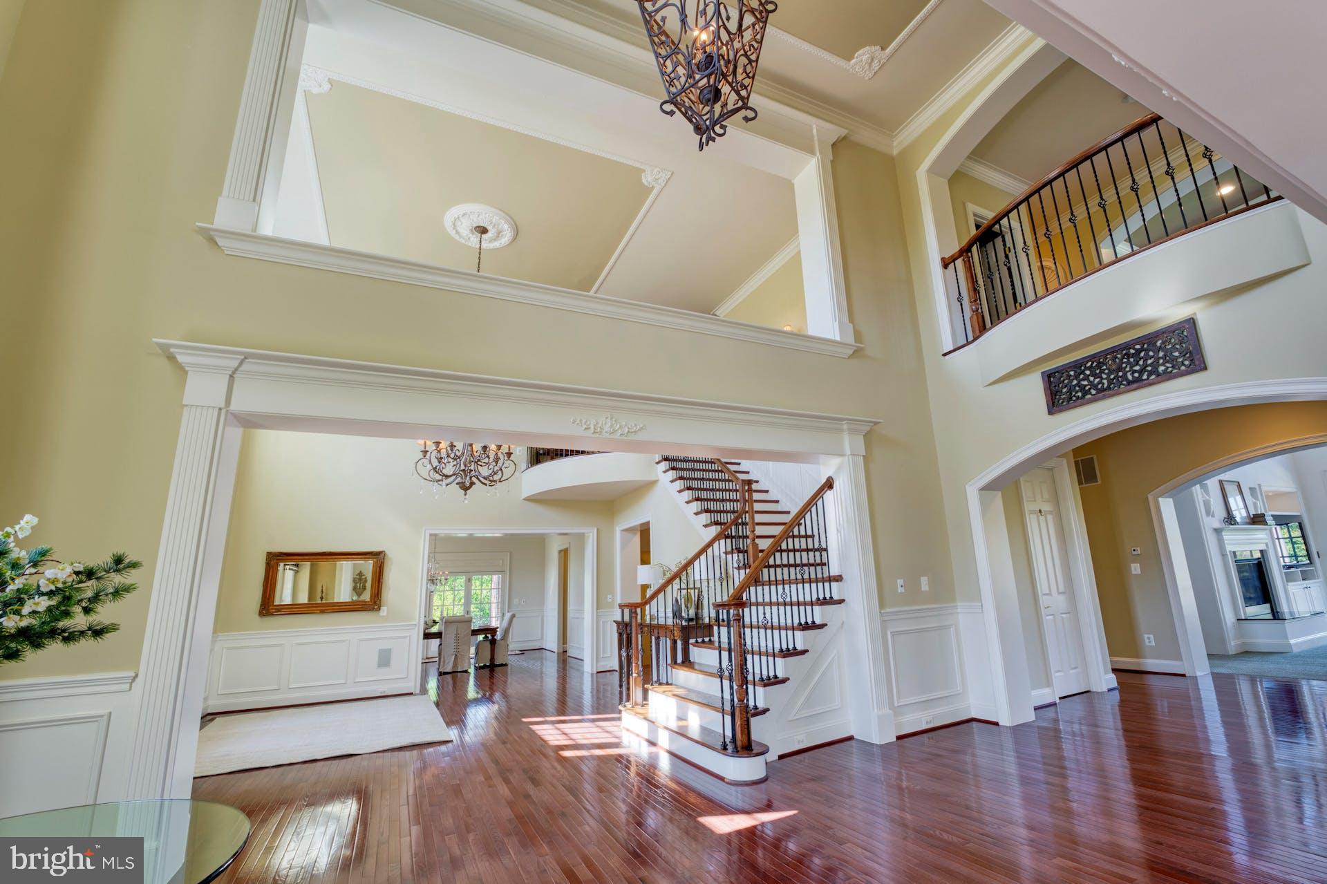 RASPBERRY FALLS - Residential