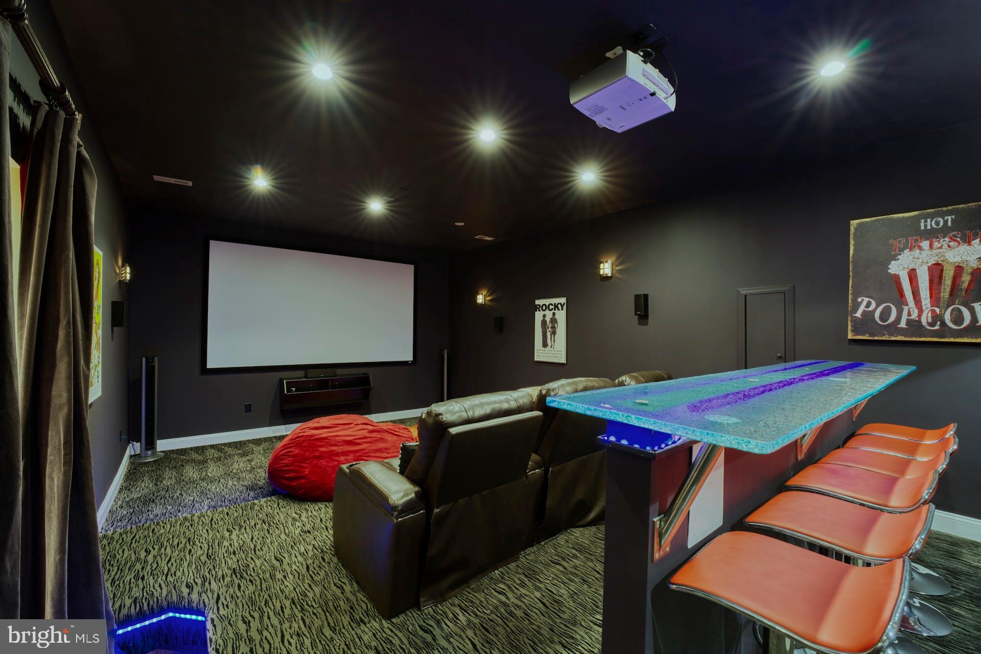 RASPBERRY FALLS - Residential