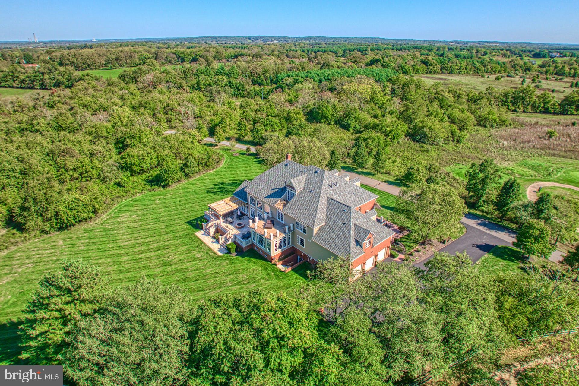 RASPBERRY FALLS - Residential