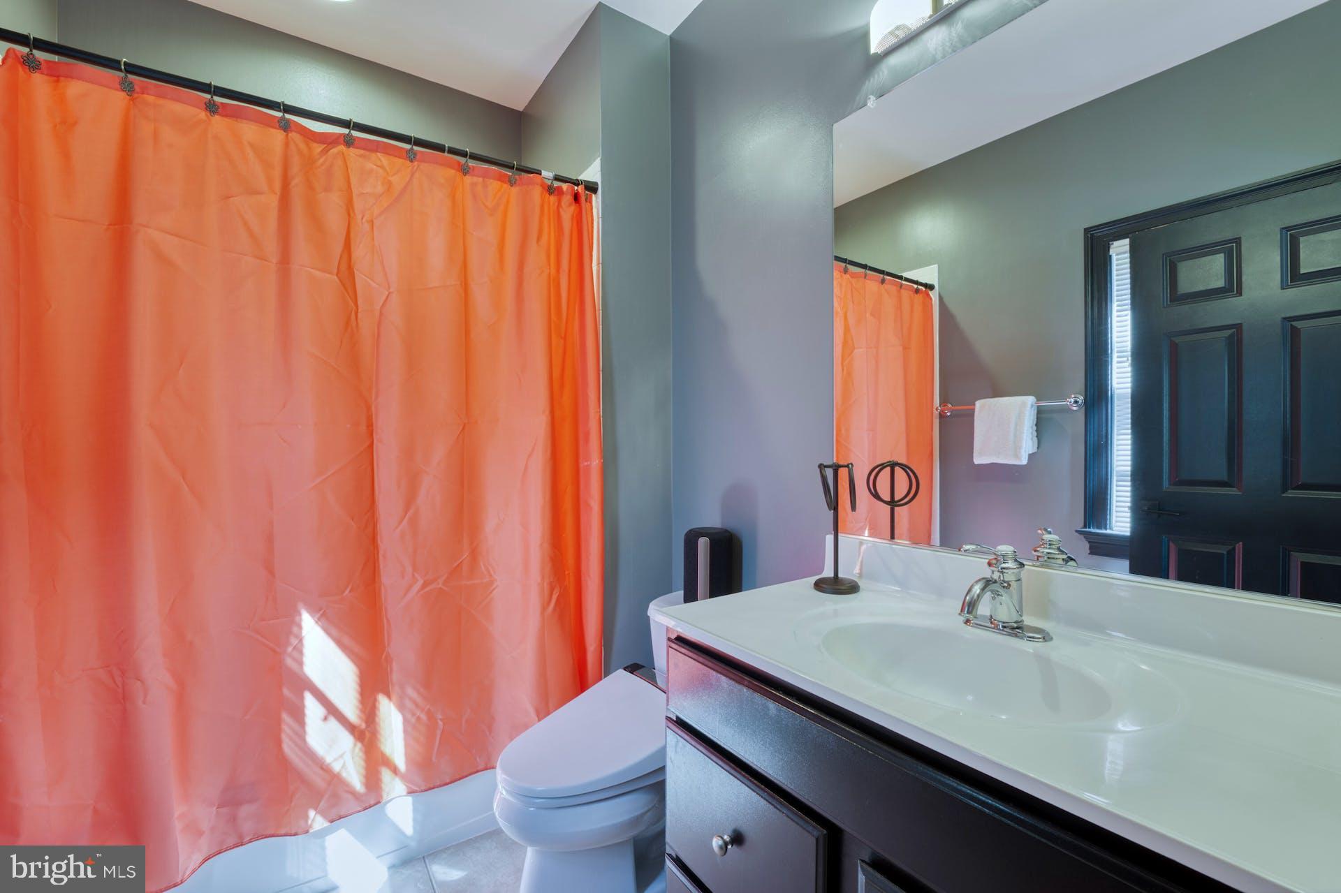 RASPBERRY FALLS - Residential