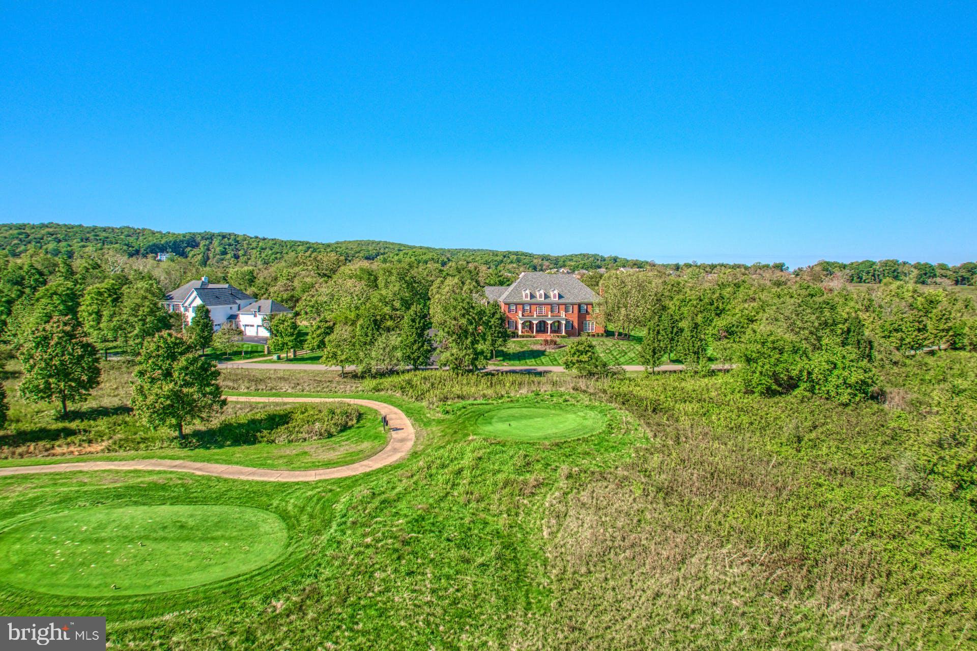 RASPBERRY FALLS - Residential