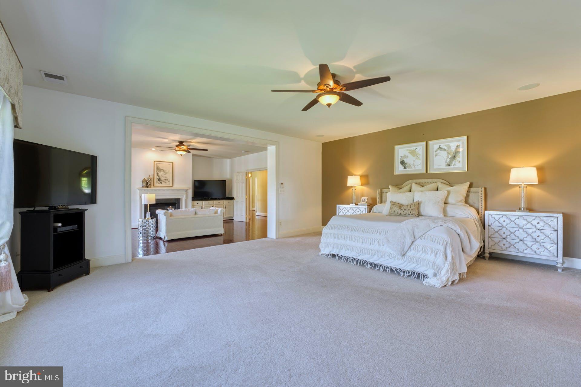 RASPBERRY FALLS - Residential