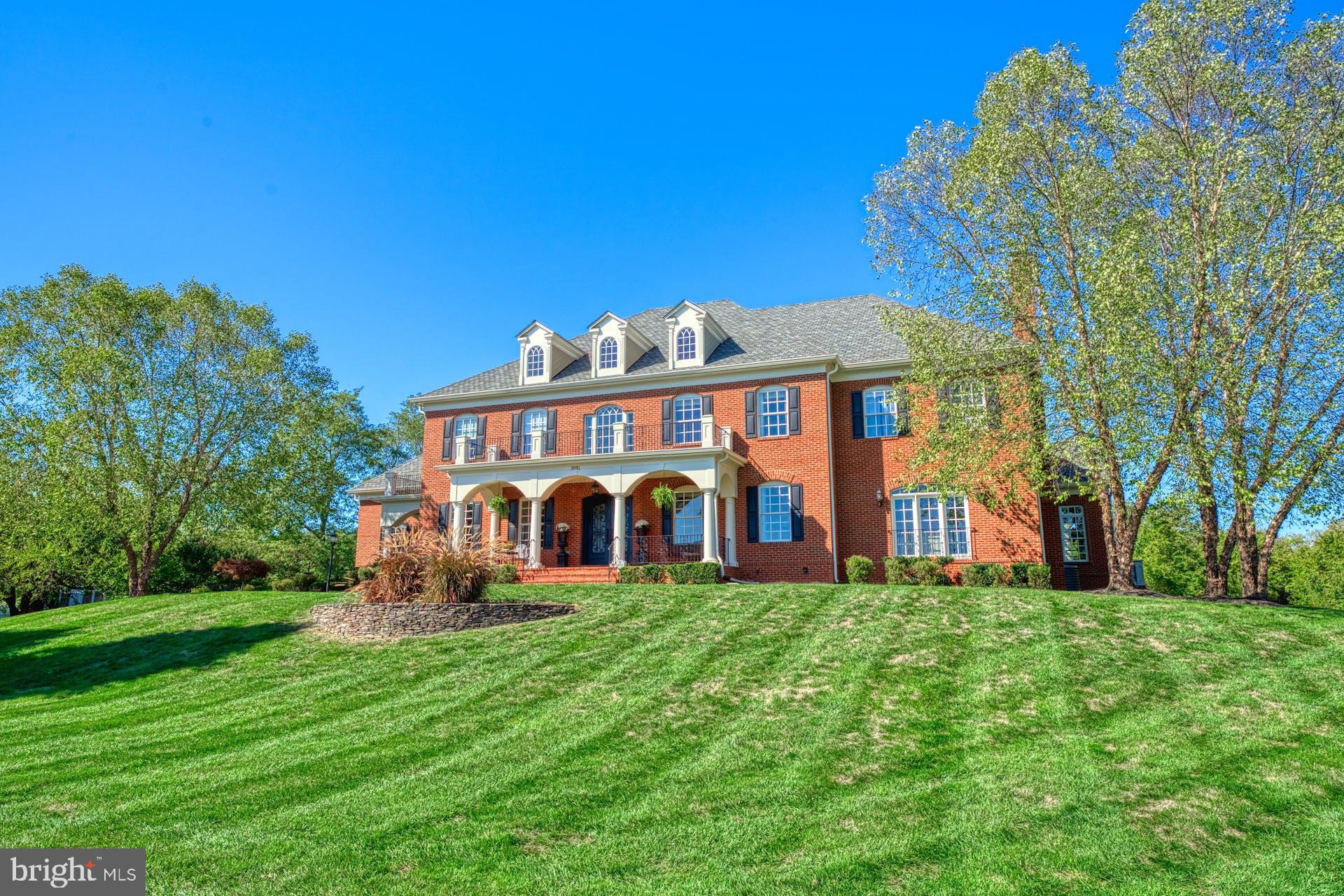 RASPBERRY FALLS - Residential