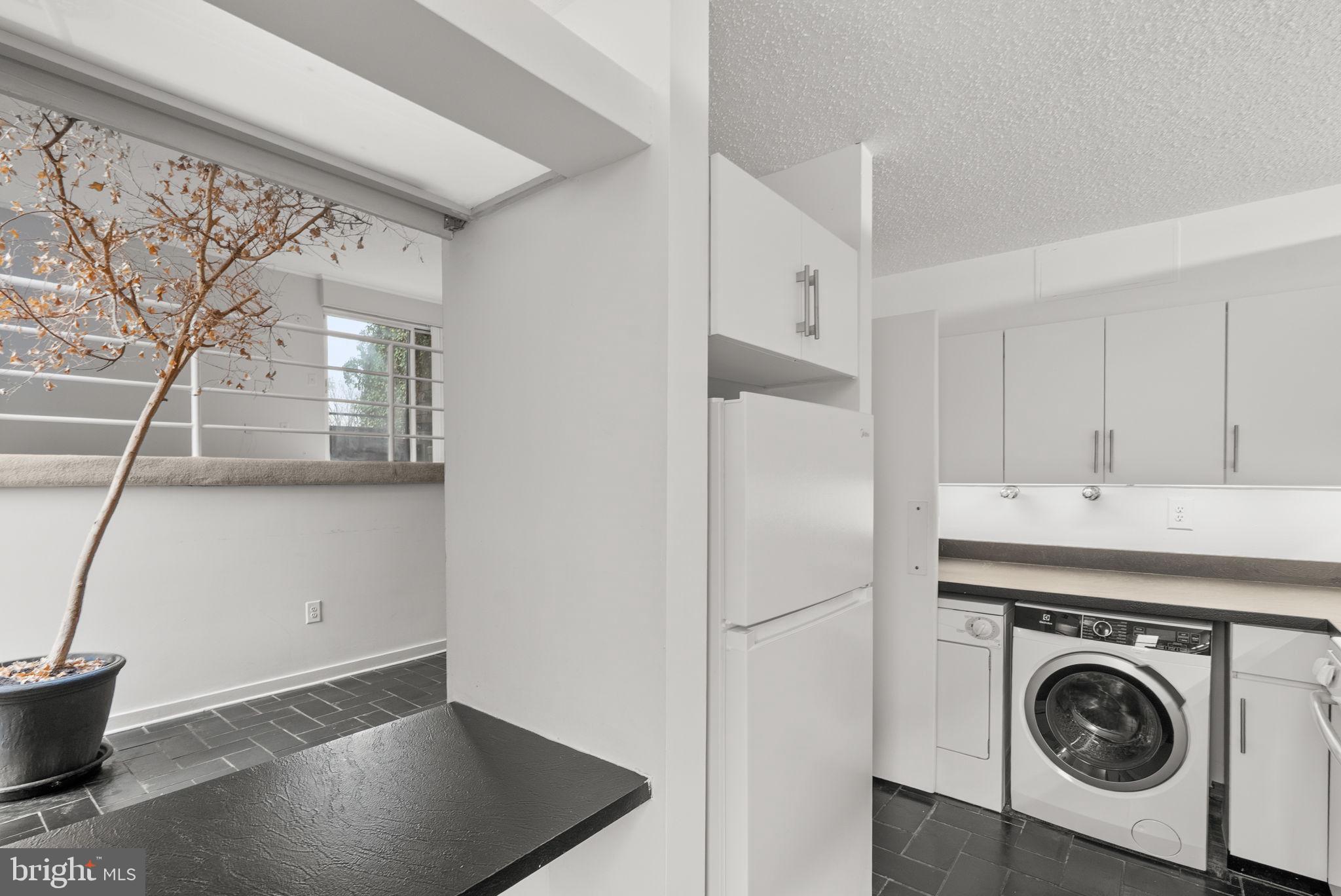 MOUNT WASHINGTON - Residential