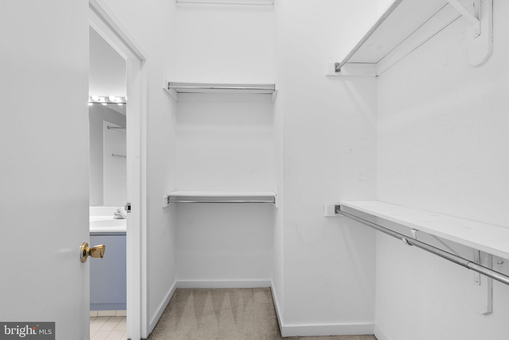 MOUNT WASHINGTON - Residential