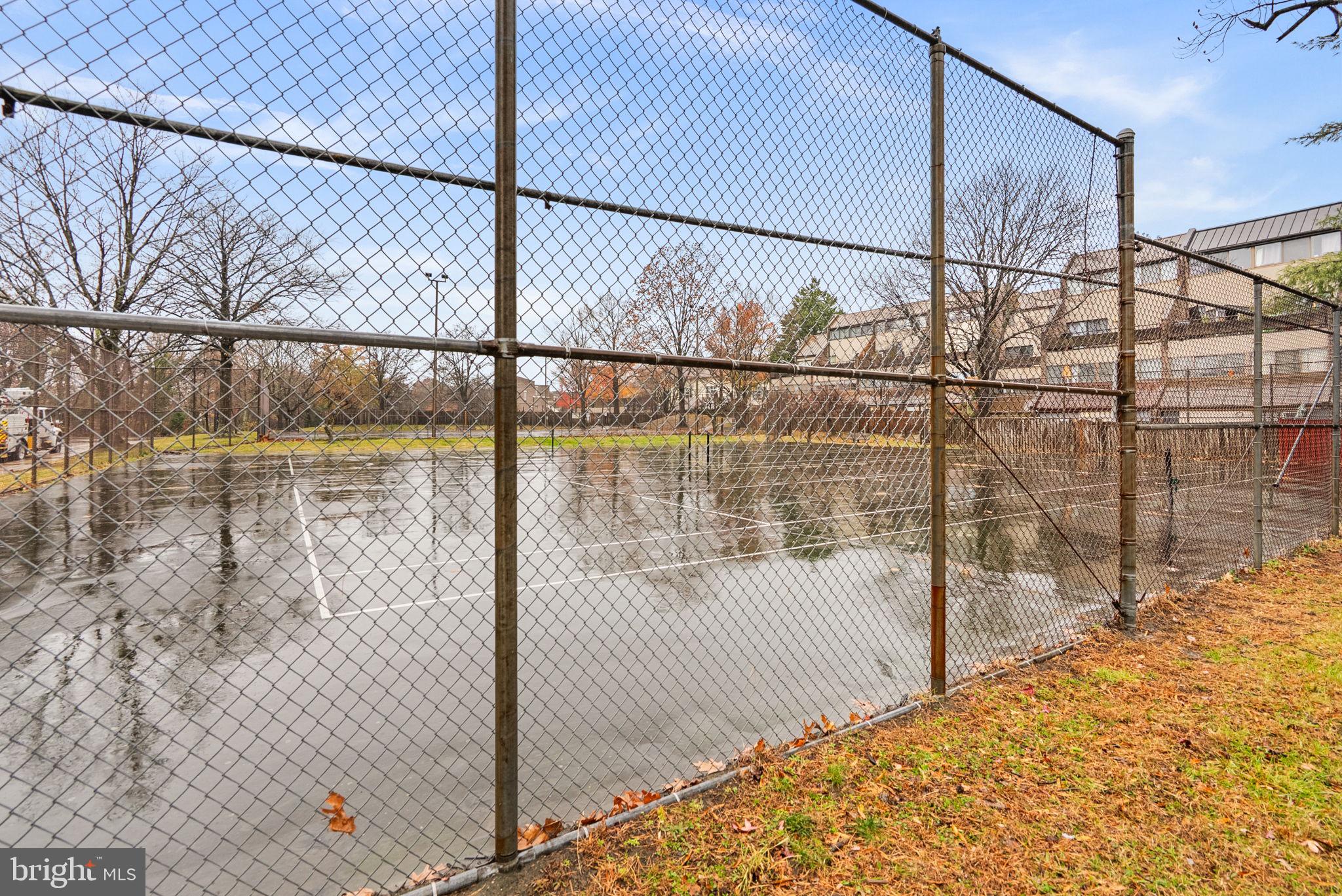 MOUNT WASHINGTON - Residential