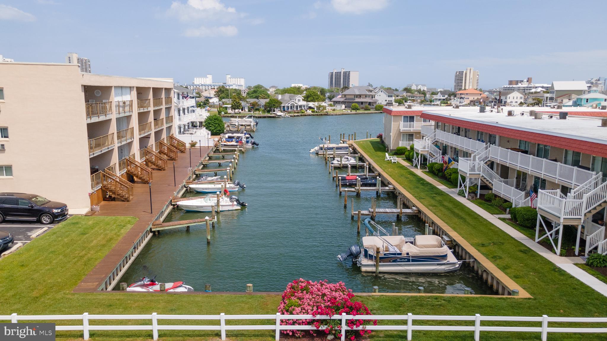 BAYSIDE - Residential