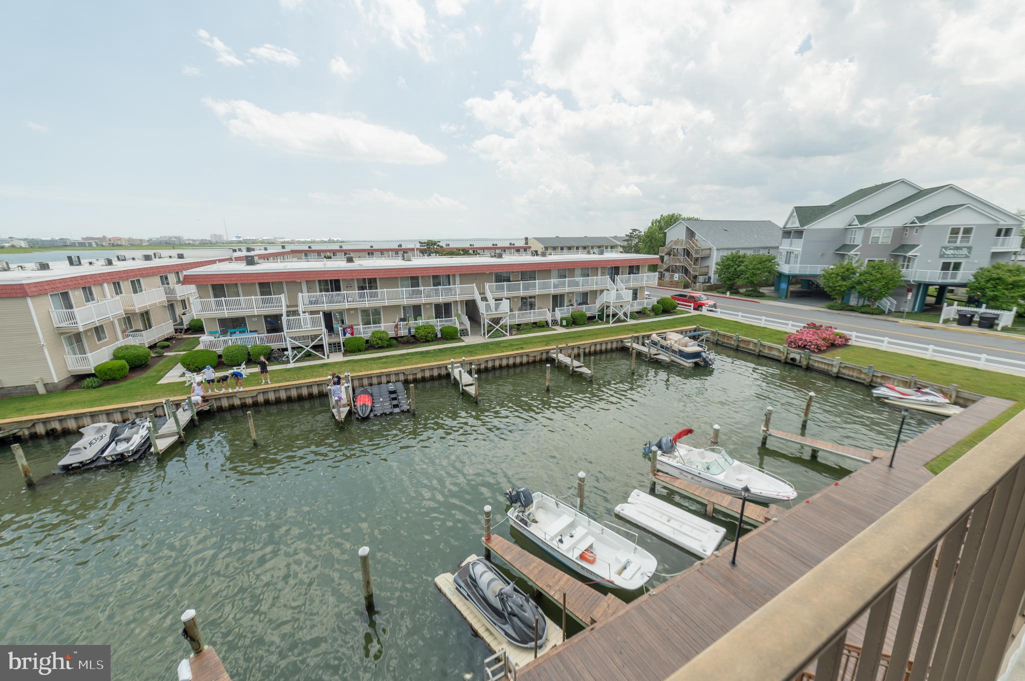 BAYSIDE - Residential