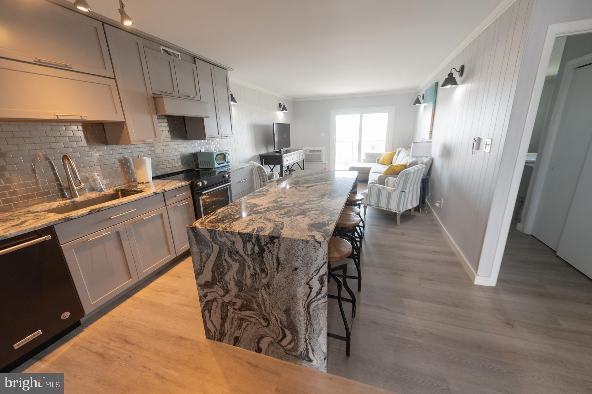 BAYSIDE - Residential