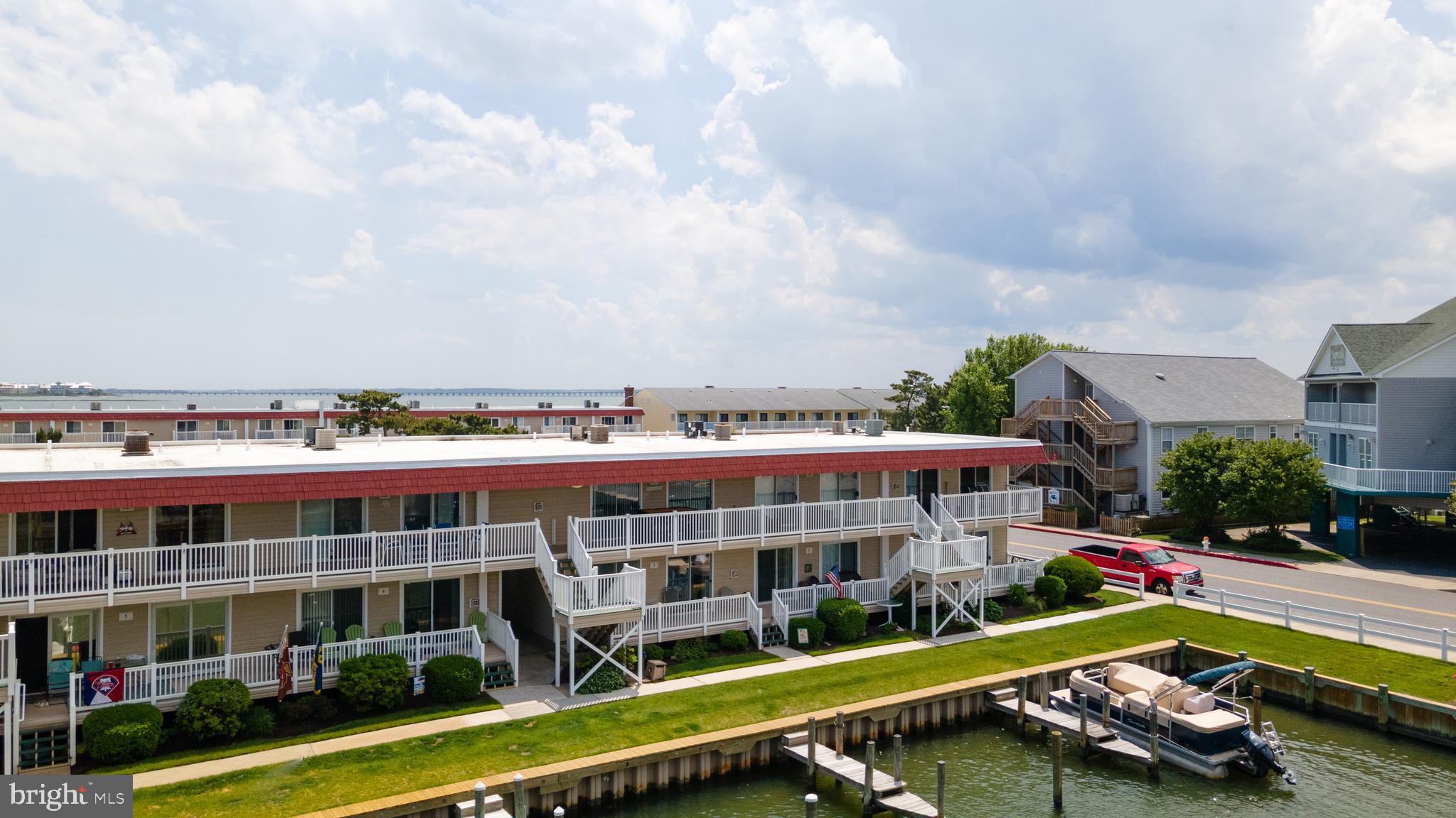 BAYSIDE - Residential