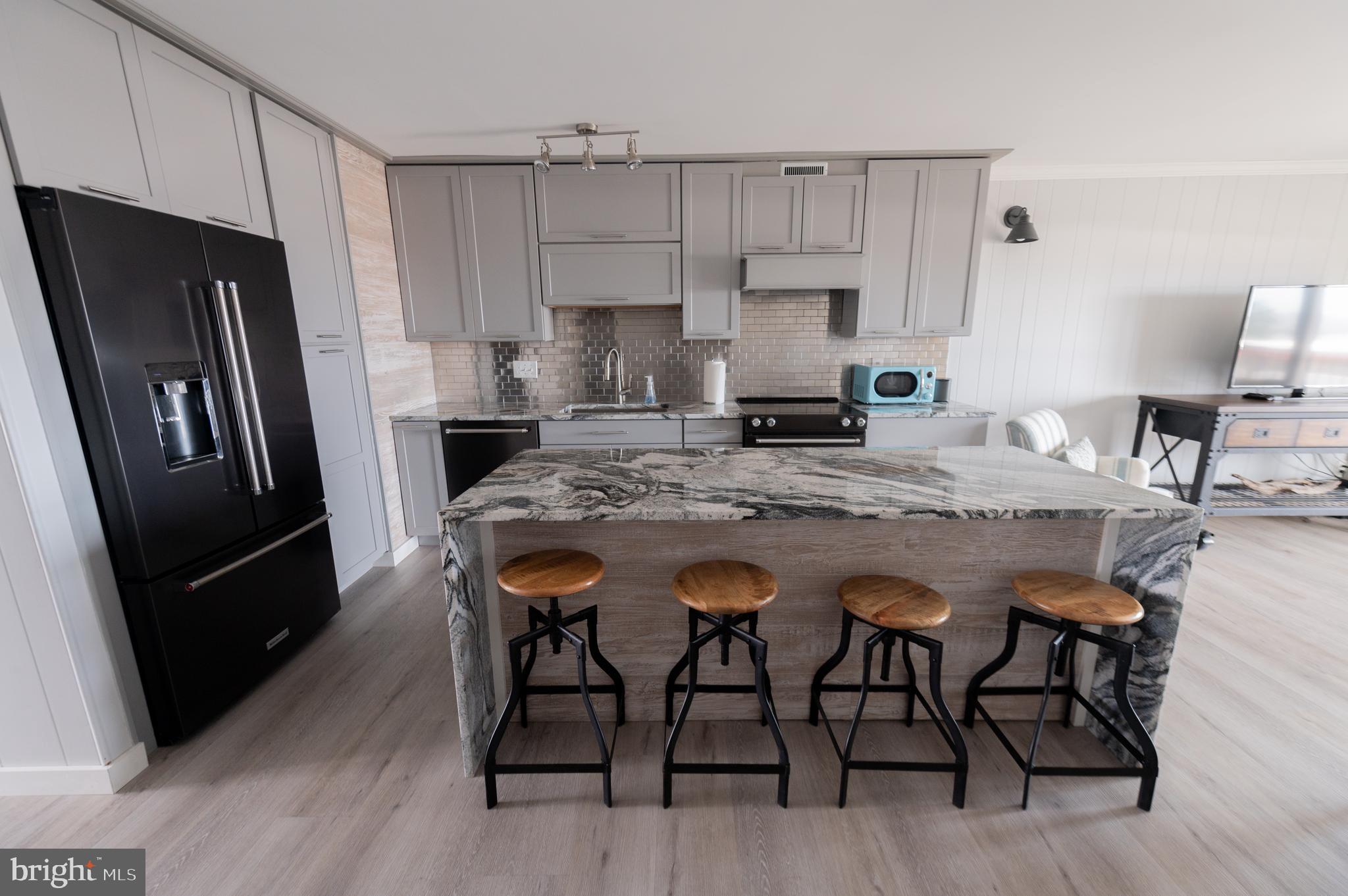 BAYSIDE - Residential