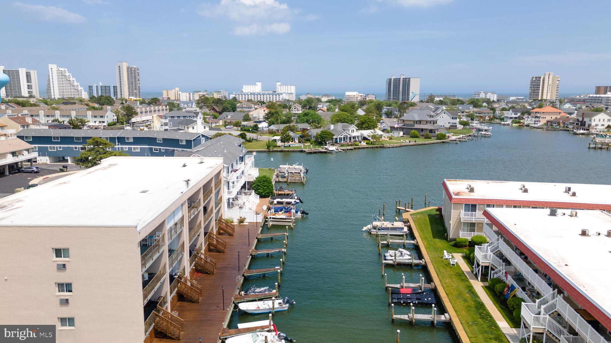 BAYSIDE - Residential
