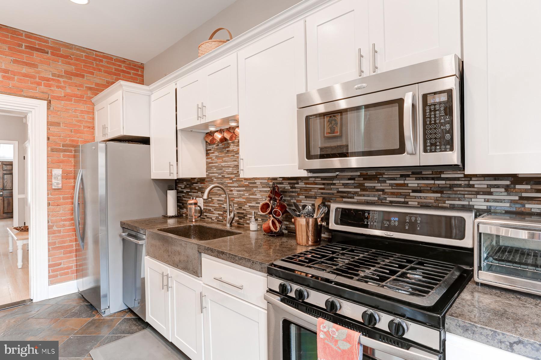 HISTORIC MIDTOWN - Residential