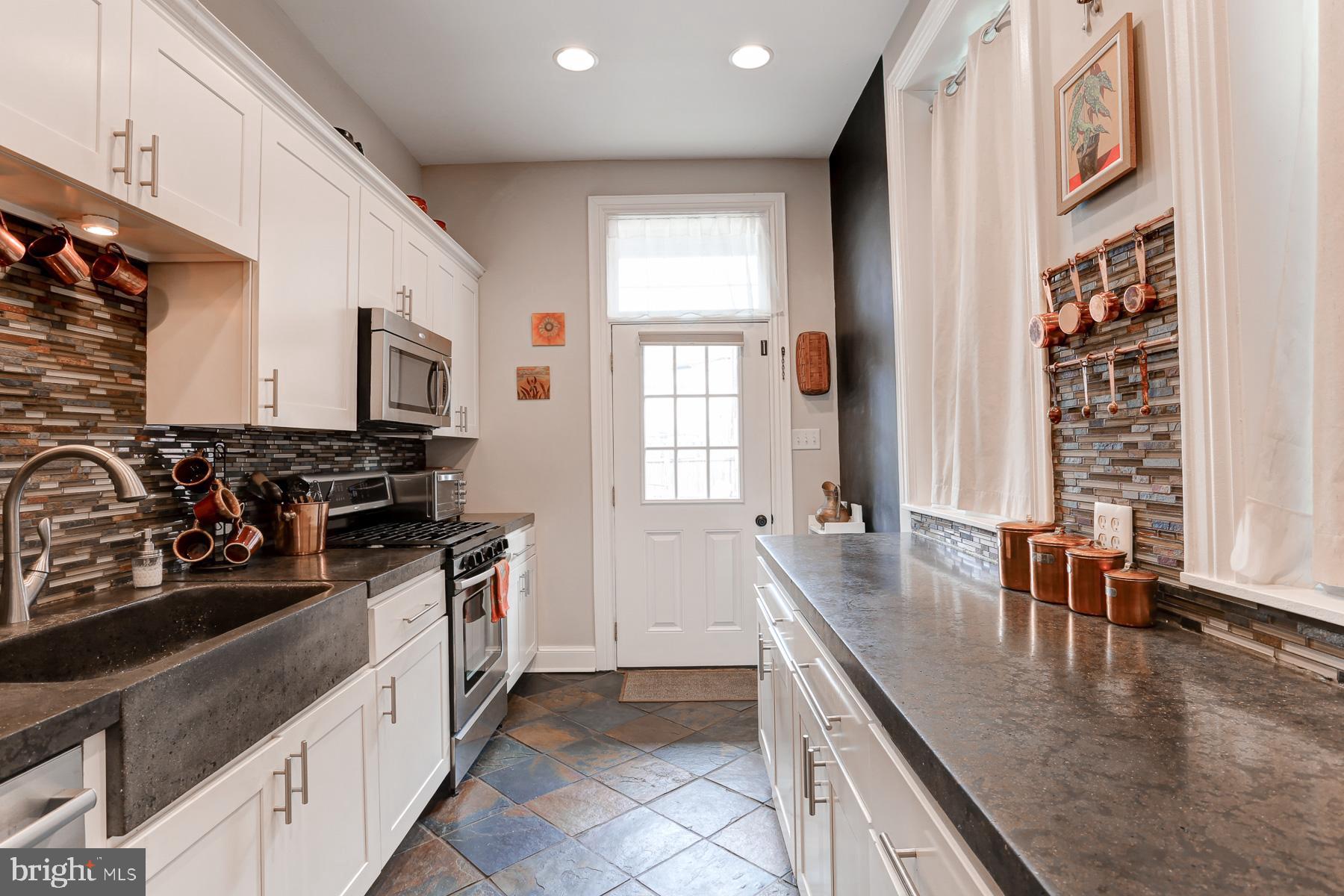 HISTORIC MIDTOWN - Residential