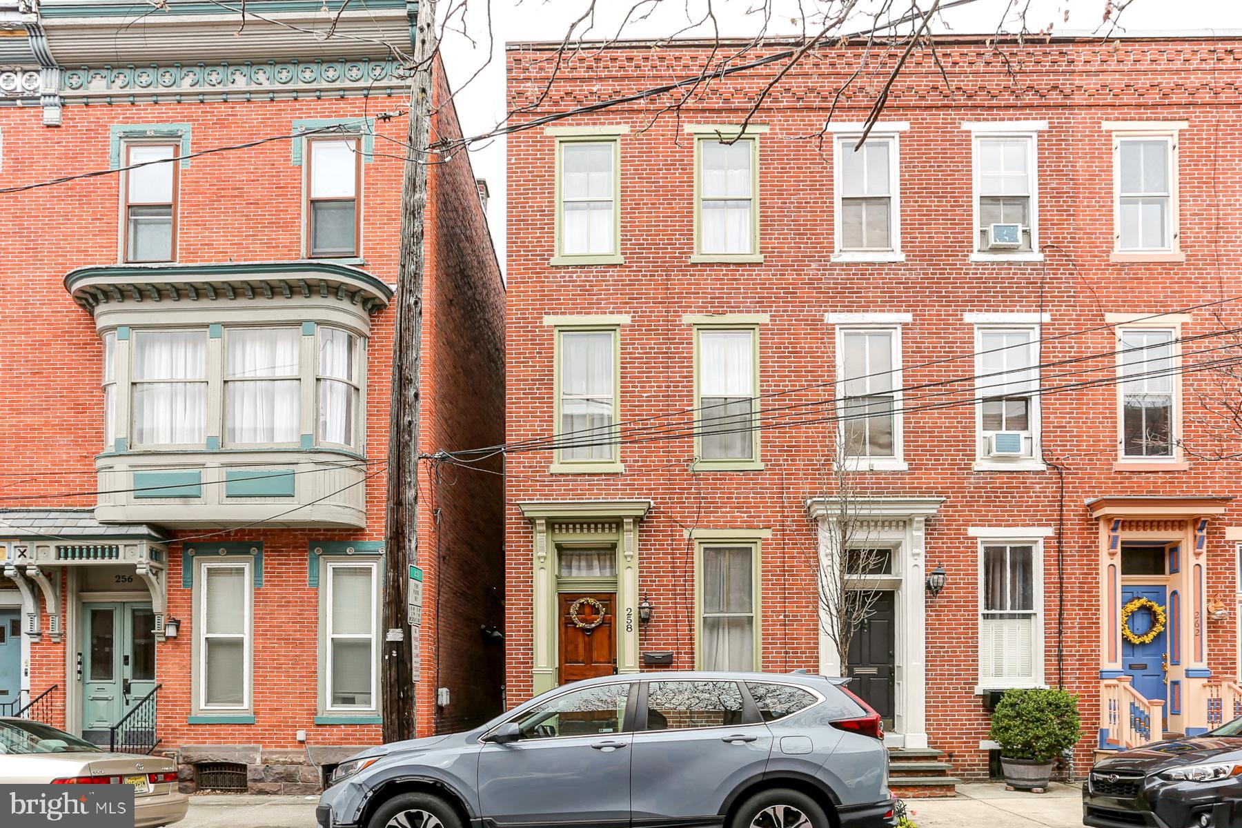 HISTORIC MIDTOWN - Residential
