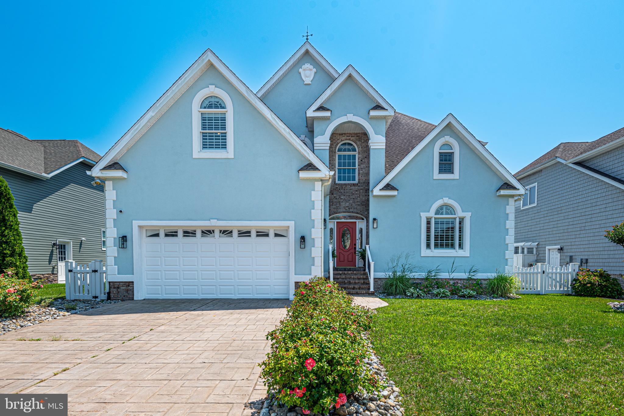 HERON HARBOUR - Residential