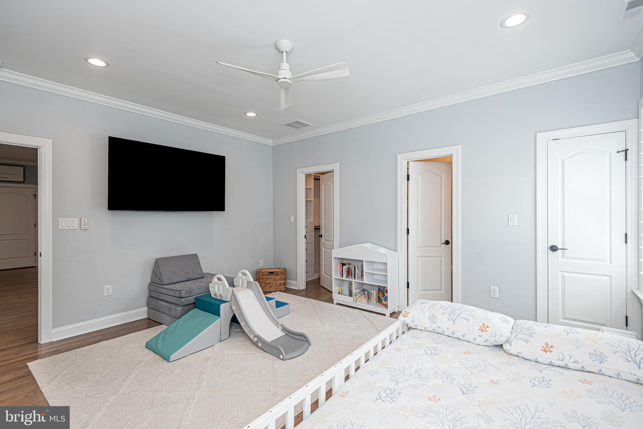 HERON HARBOUR - Residential