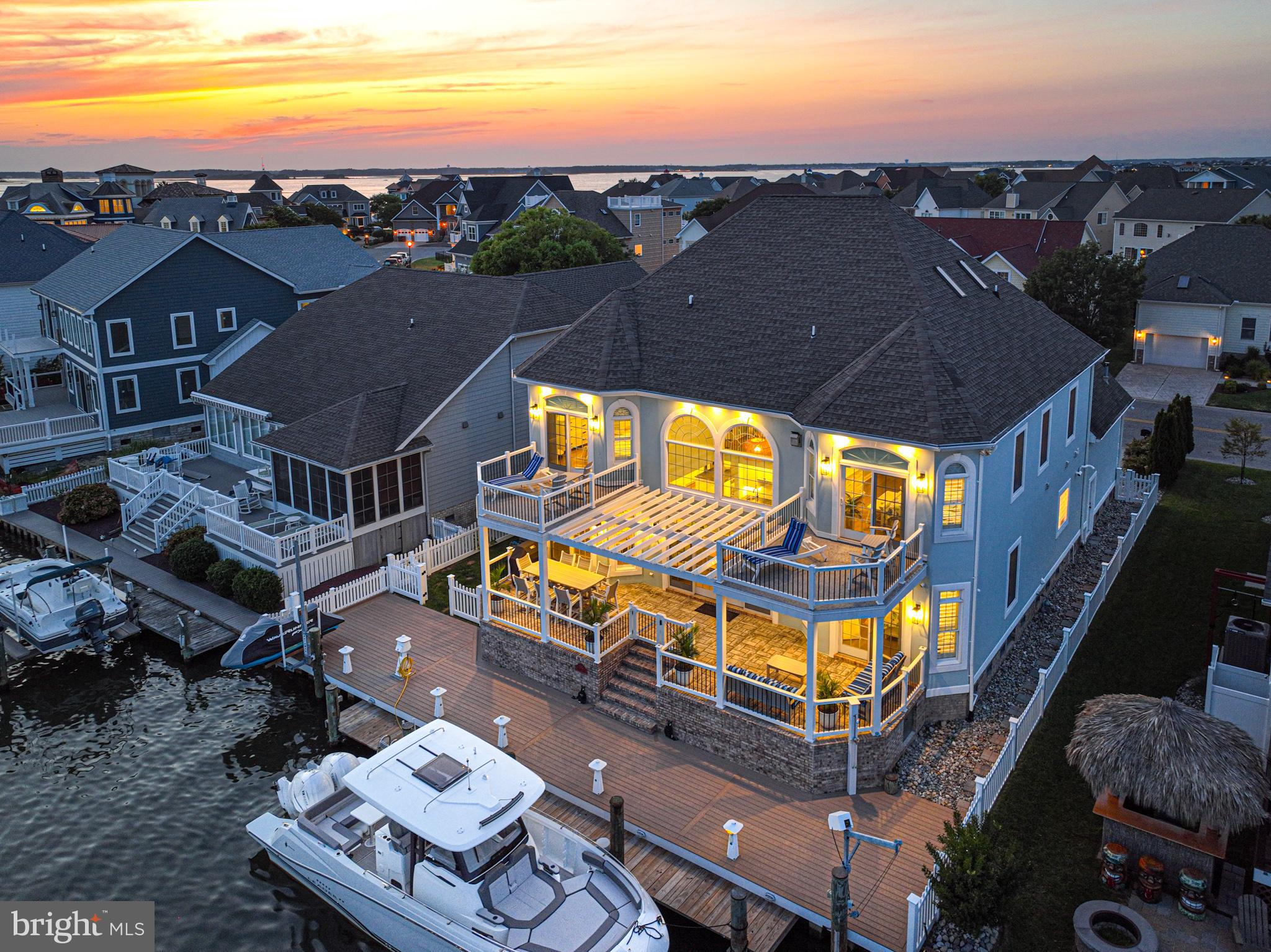 HERON HARBOUR - Residential