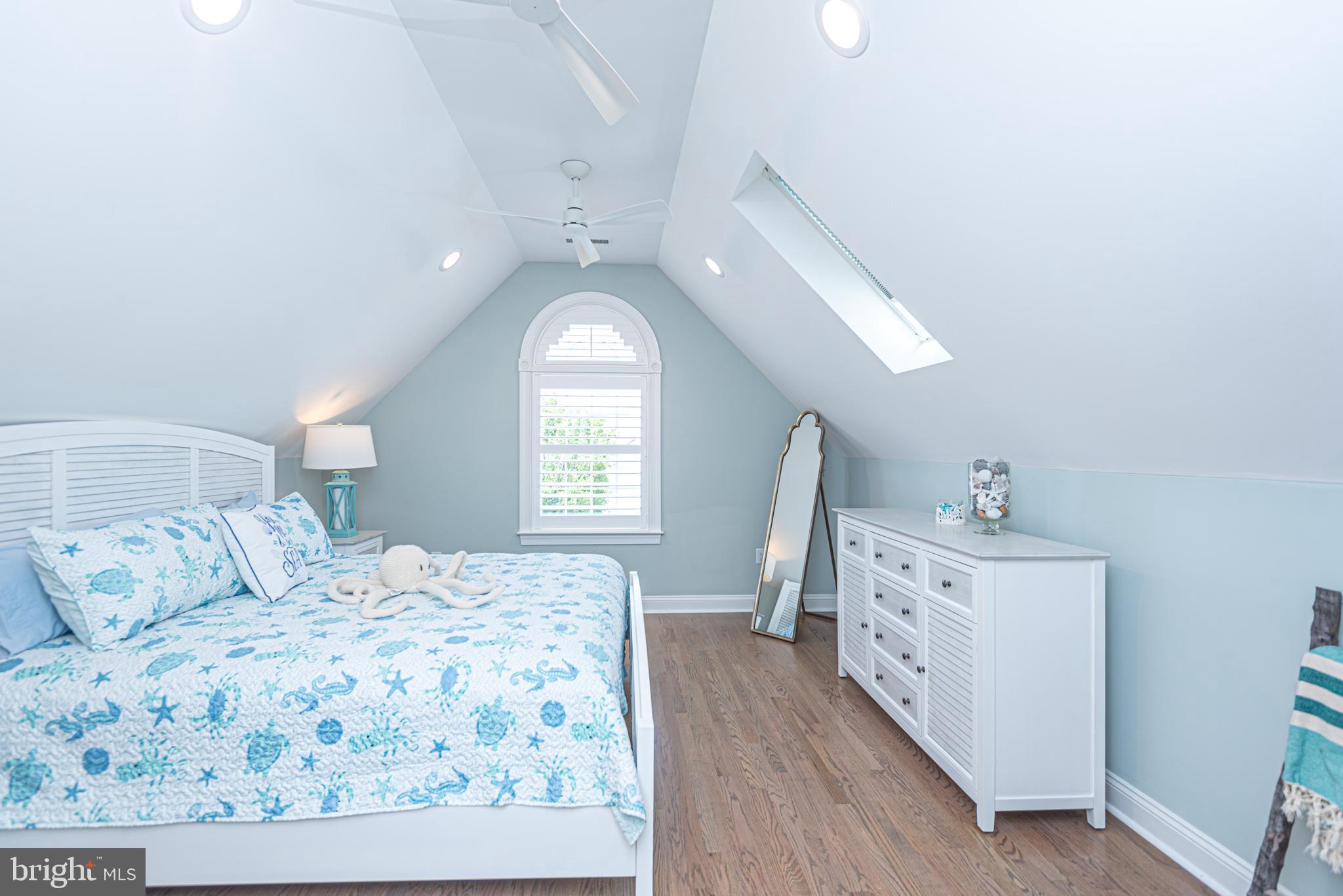 HERON HARBOUR - Residential