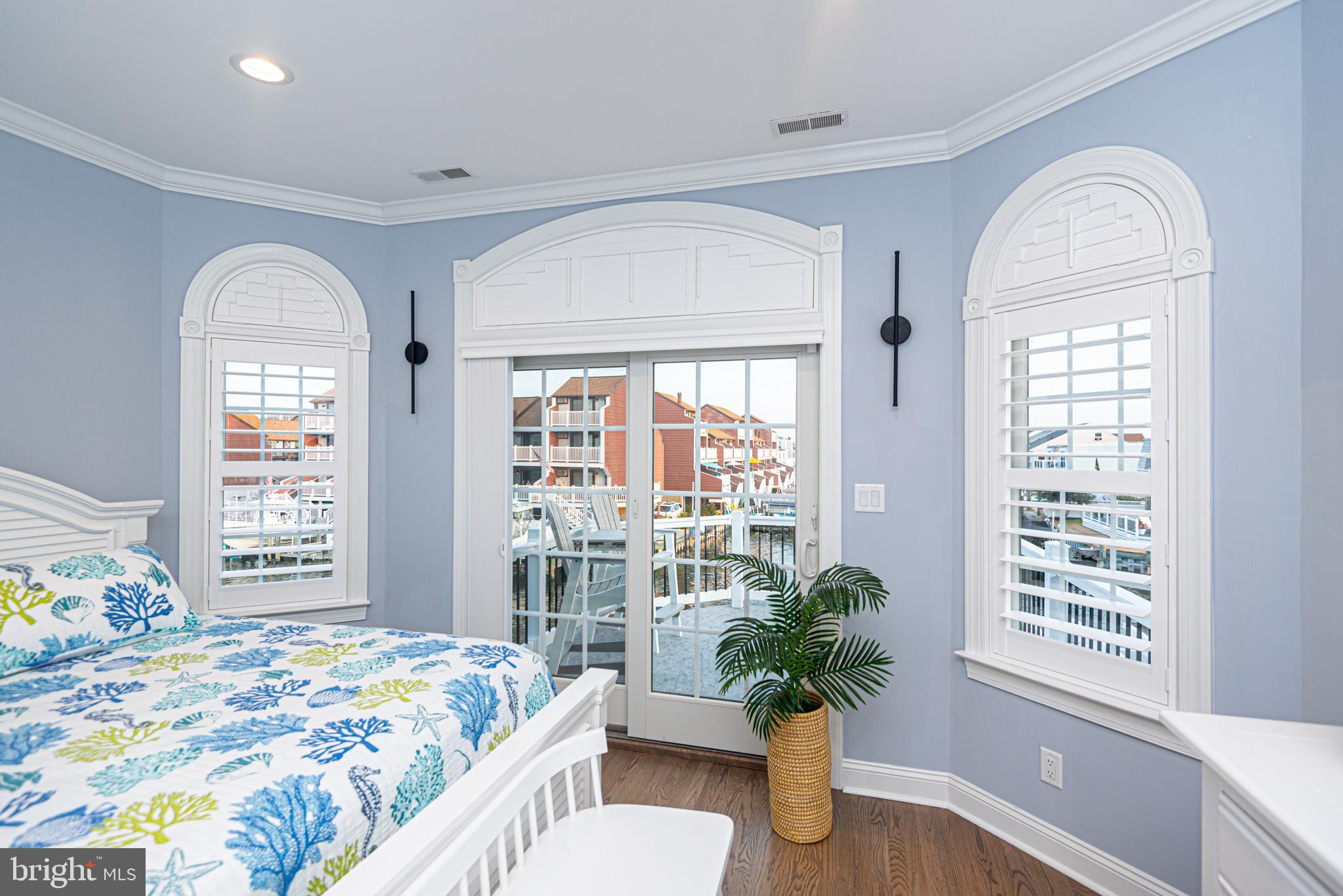 HERON HARBOUR - Residential