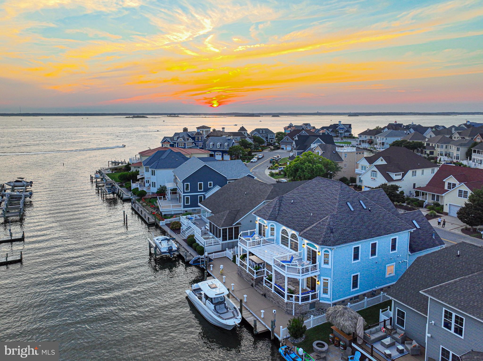 HERON HARBOUR - Residential