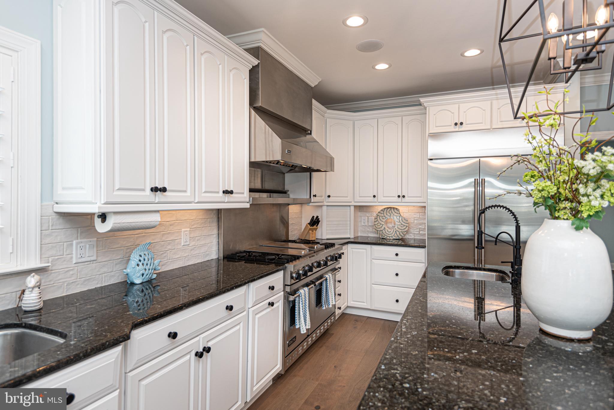 HERON HARBOUR - Residential