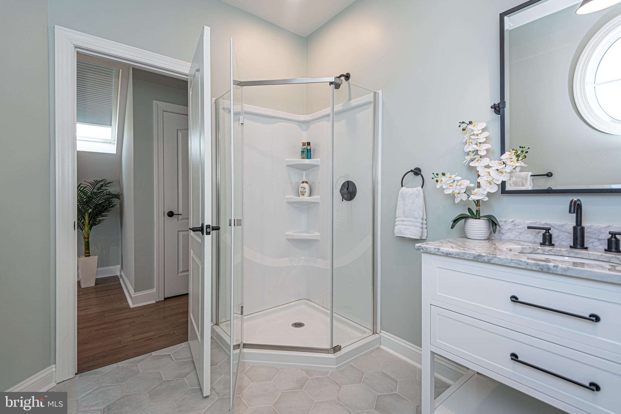 HERON HARBOUR - Residential