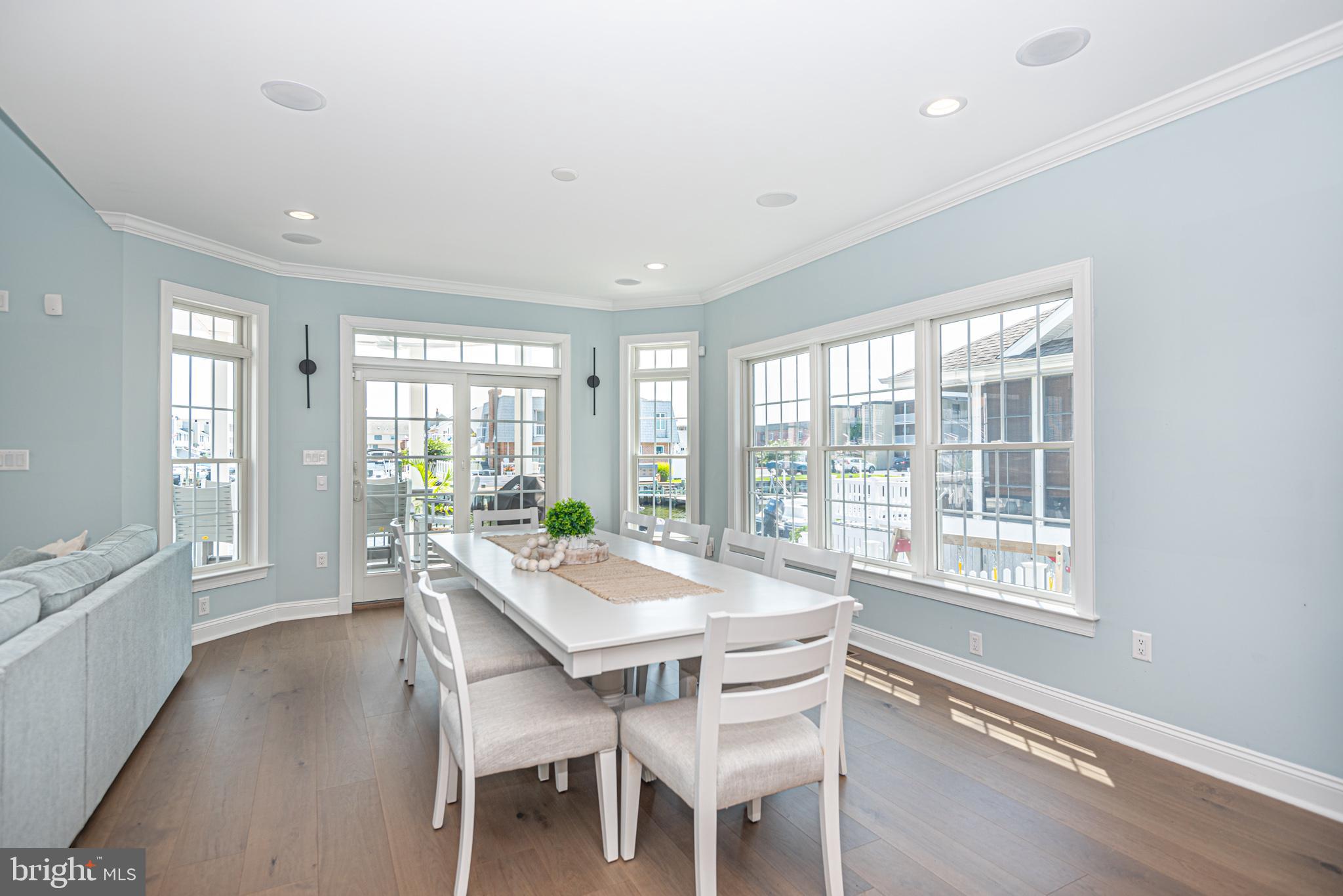 HERON HARBOUR - Residential