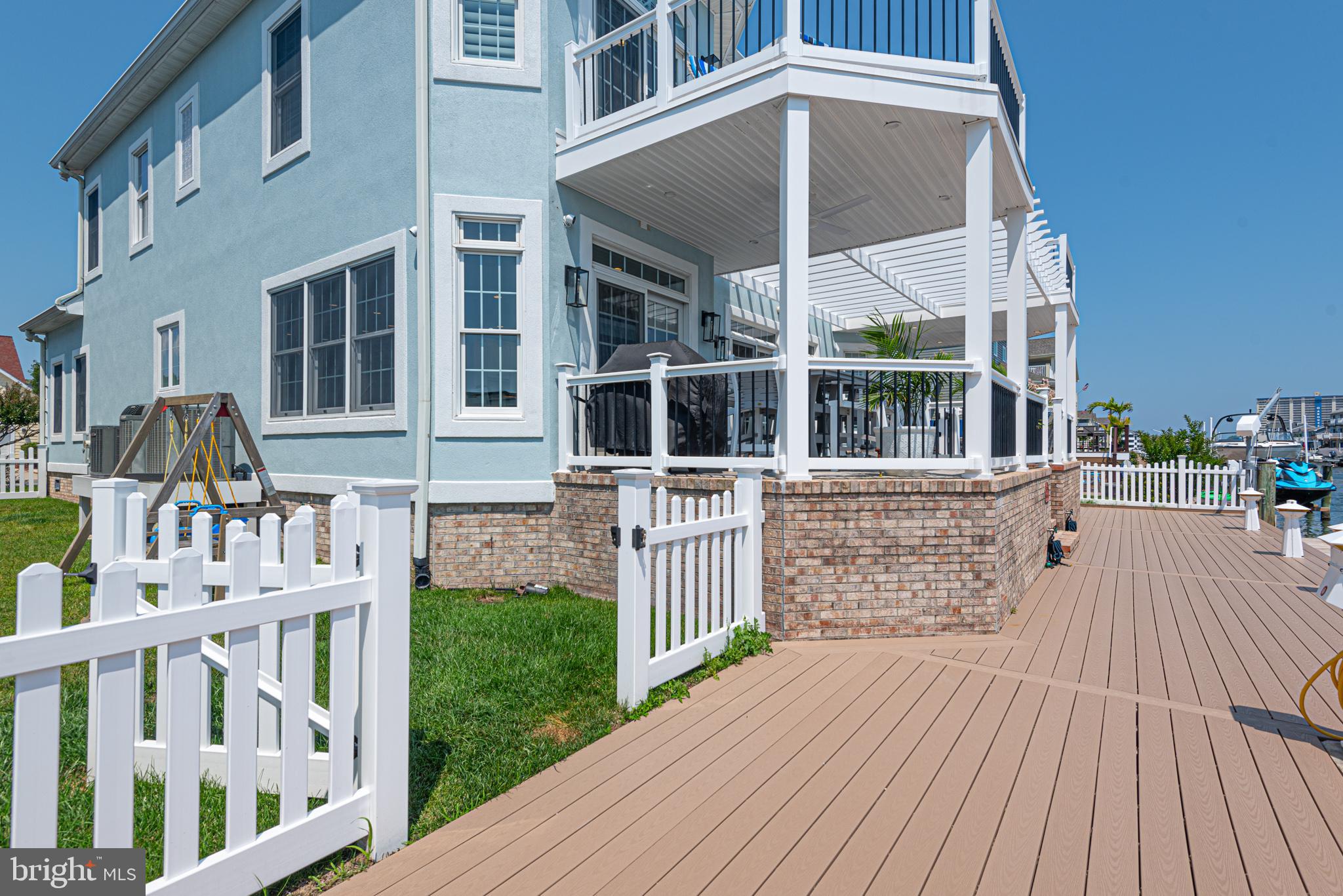 HERON HARBOUR - Residential