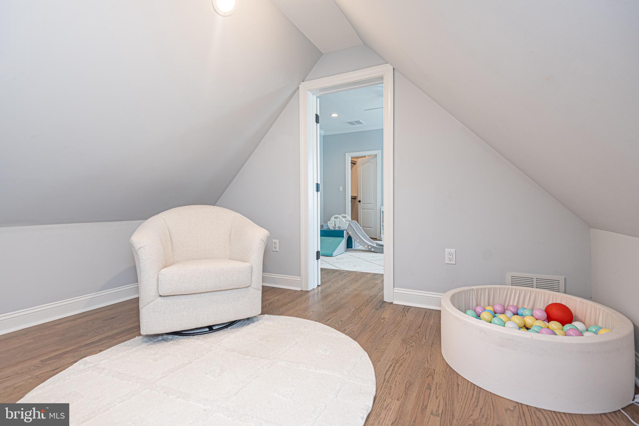 HERON HARBOUR - Residential