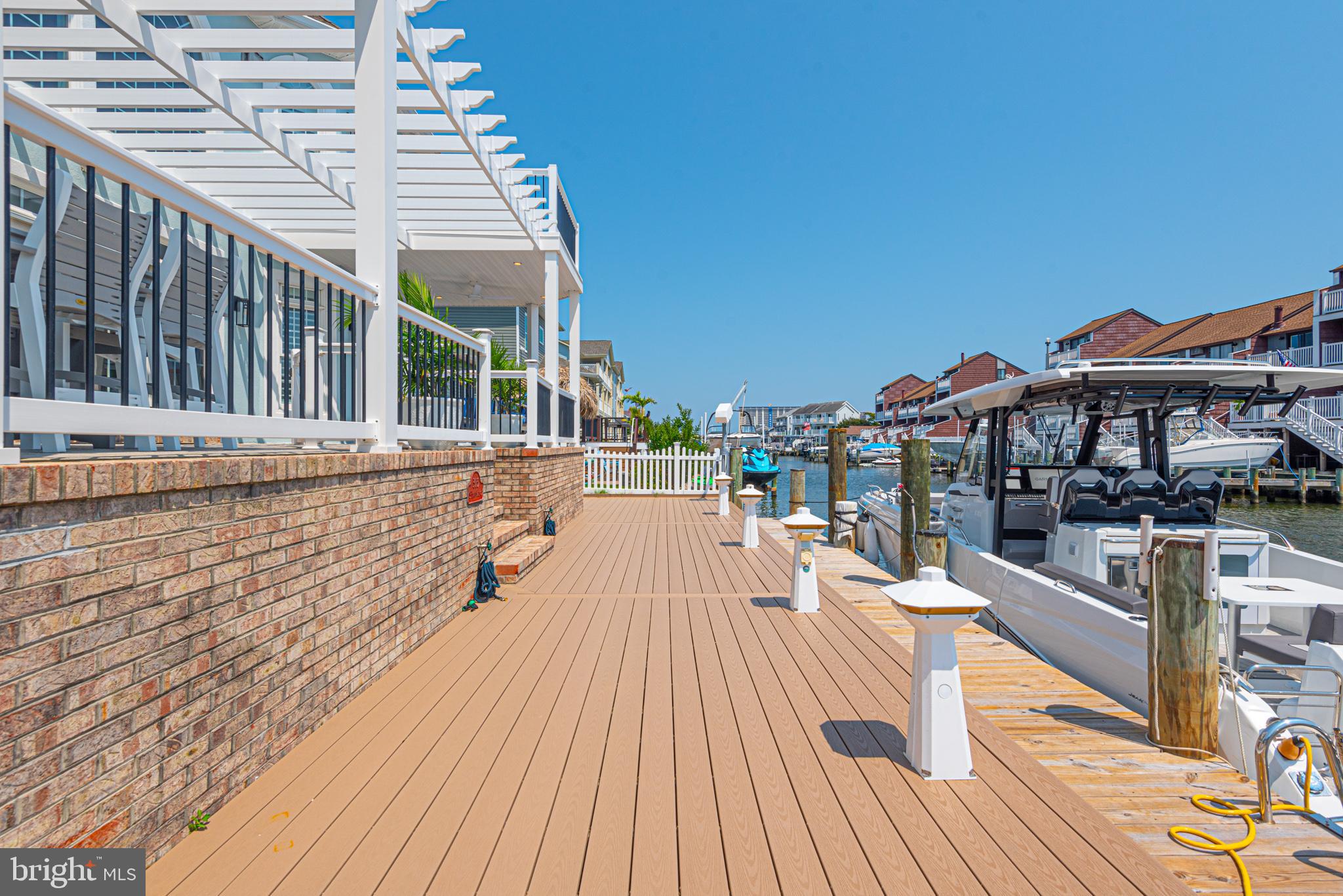 HERON HARBOUR - Residential