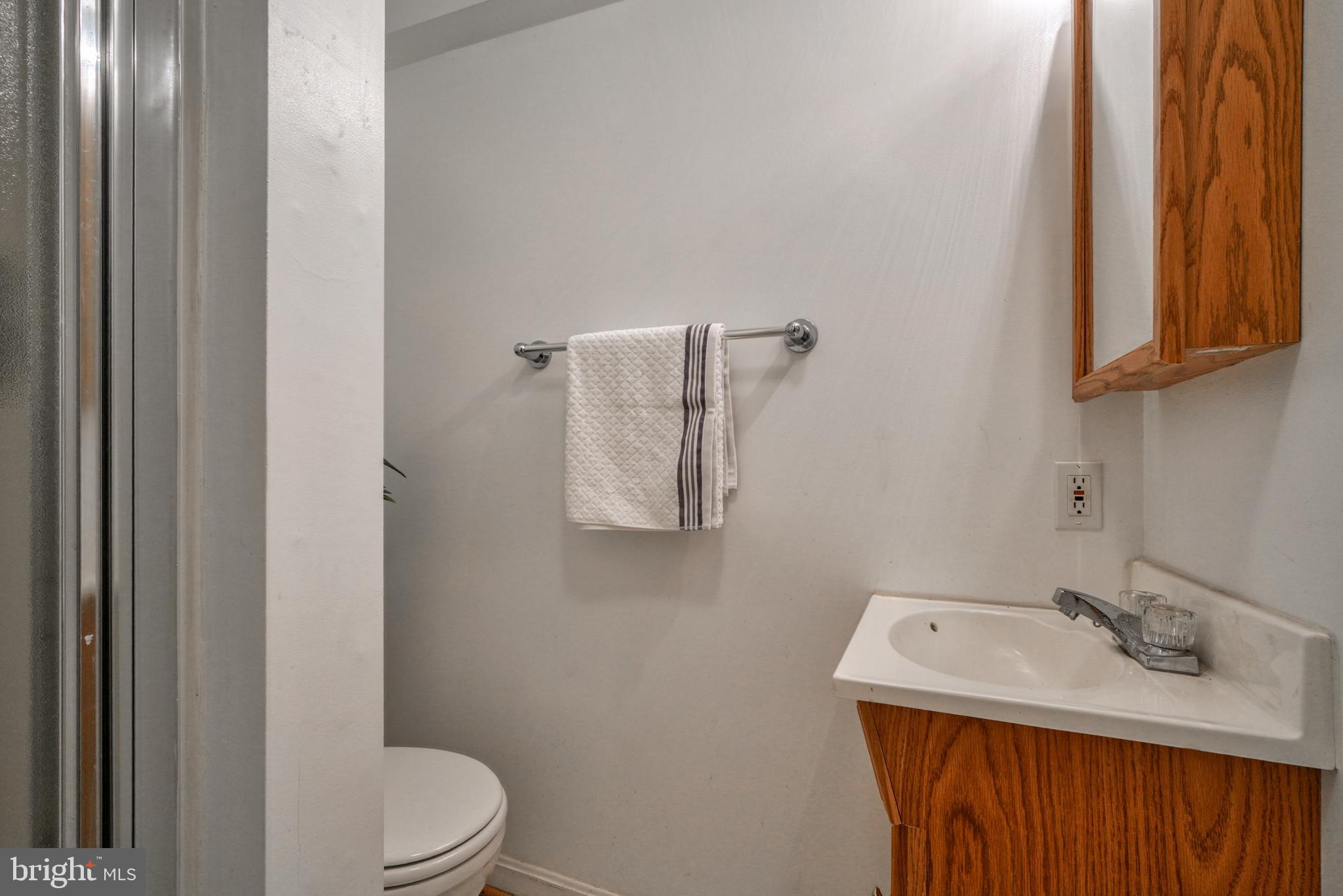 QUEEN ANNE VILLAGE - Residential