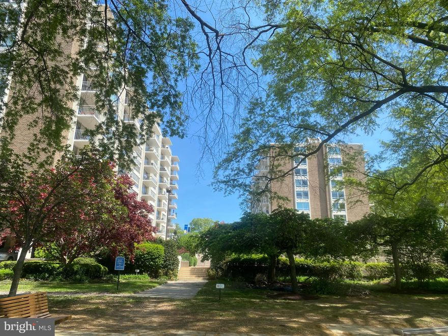 Welcome to this bright, fully furnished studio with Potomac River views and all utilities included. Riverside is a friendly, well maintained community just steps from DC’s Wharf and Waterfront Metro. Enjoy all the excitement and culture of SWDC at your doorstep- The Anthem, Arena Stage, Rubell Museum, the Wharf, Navy Yard- and come home to a secure and serene waterfront residence. The large living space features a wall of windows onto a private balcony with a panoramic vista that includes the Potomac, the Capitol Dome, and Nats Park to the East. A full kitchen, updated bath with bathtub, and two large closets complete the living space. Building amenities include front desk, outdoor pool, fitness center, and laundry room all in a park-like riverside setting. Two blocks to the green line Waterfront Metro station, also home to the neighborhood’s weekly Farmers Market.