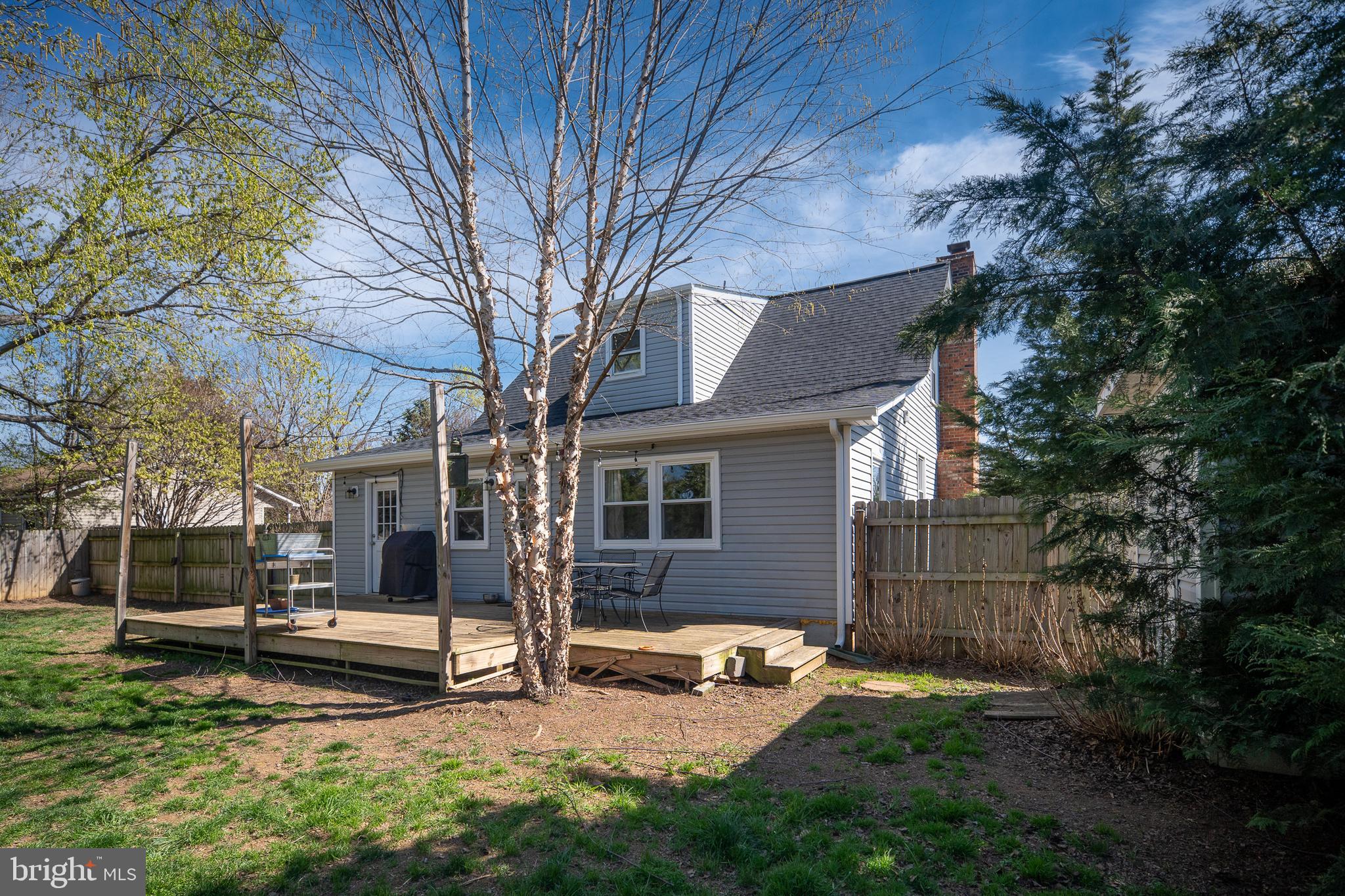 MAPLE GROVE - Residential