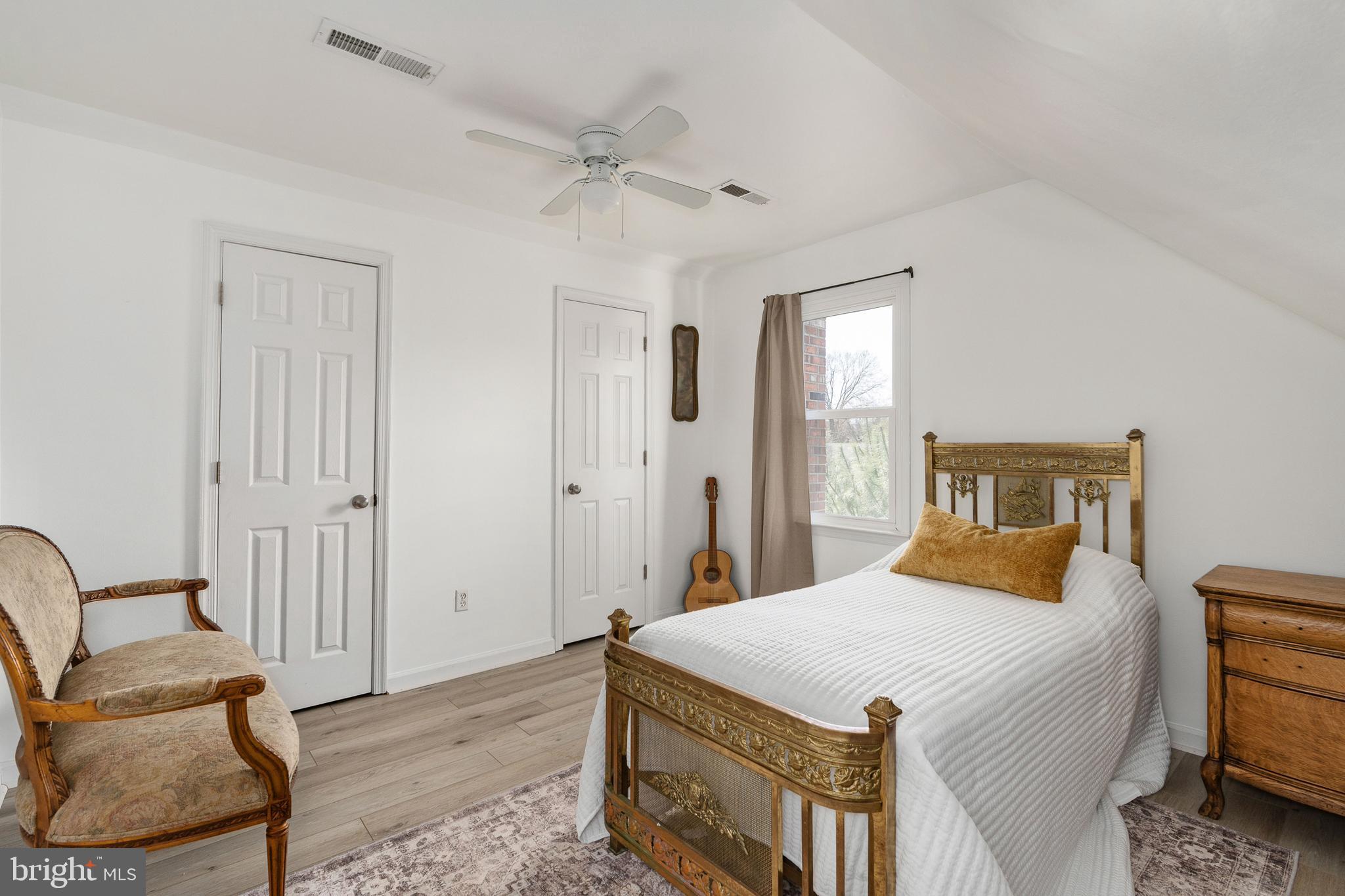 MAPLE GROVE - Residential