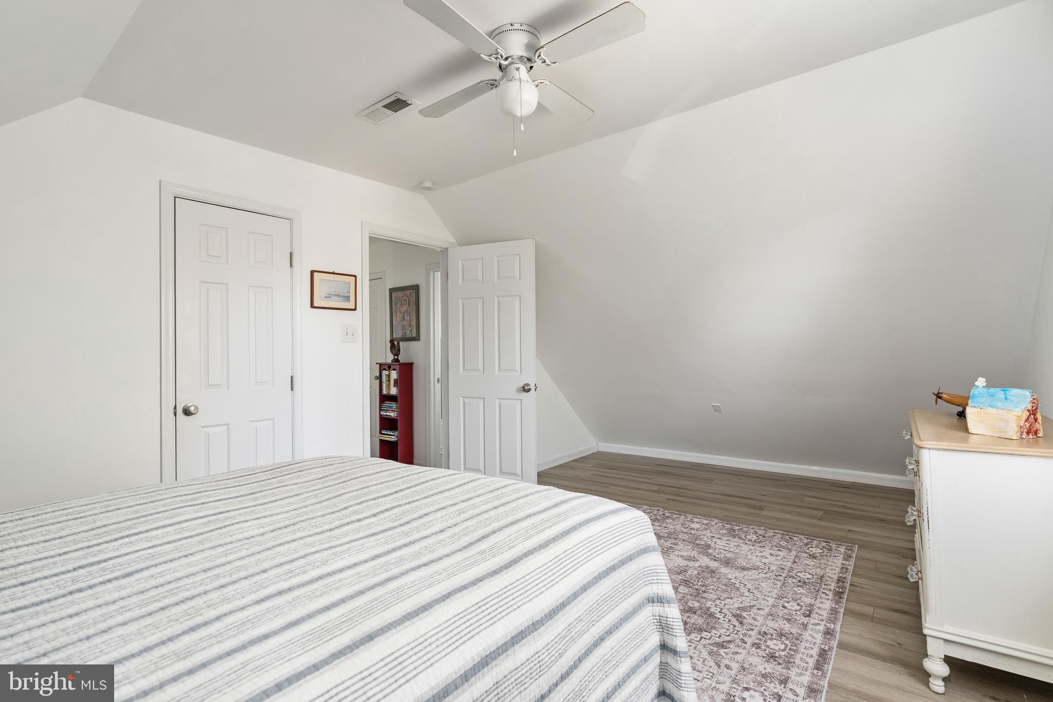 MAPLE GROVE - Residential