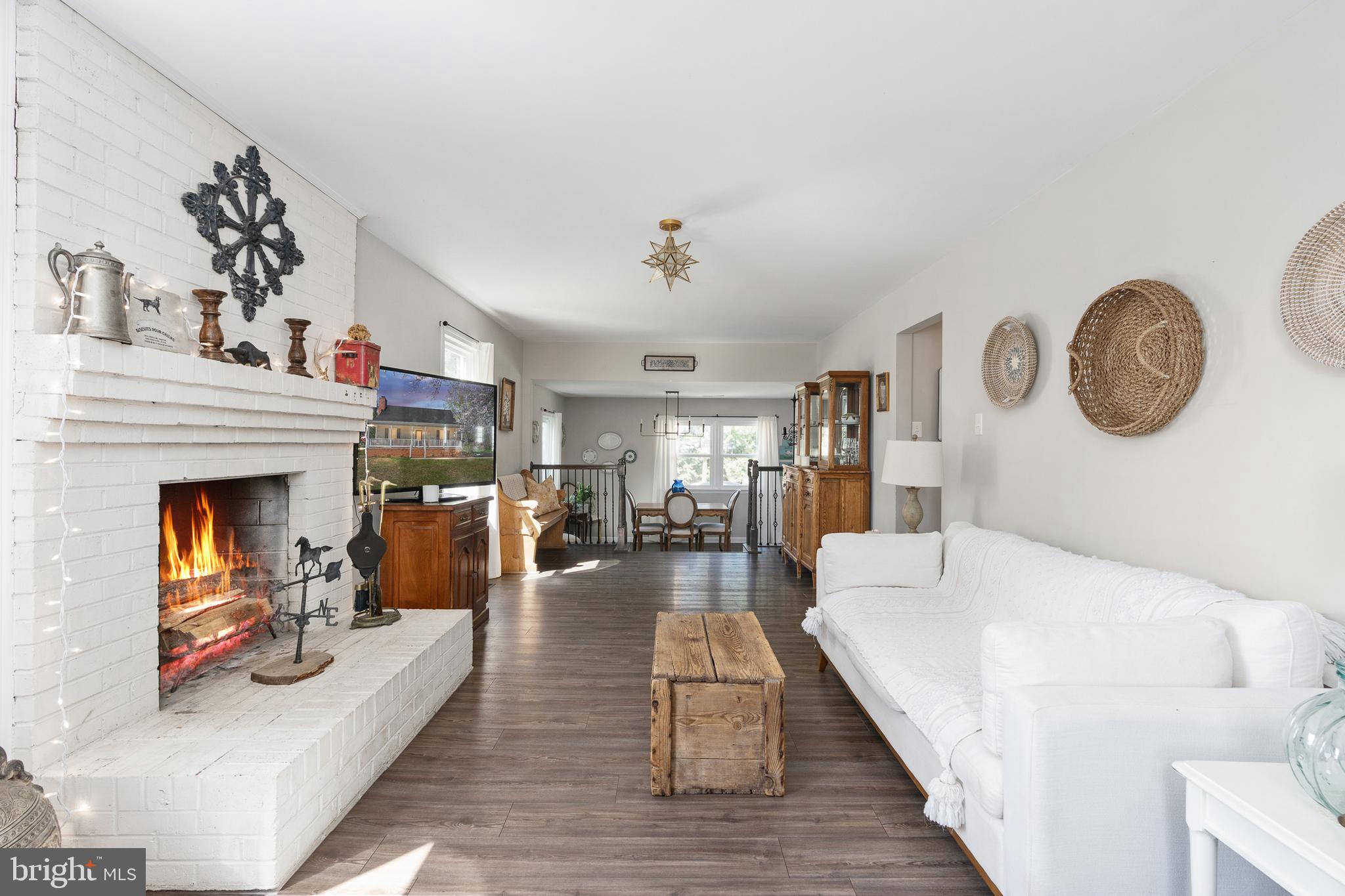 MAPLE GROVE - Residential