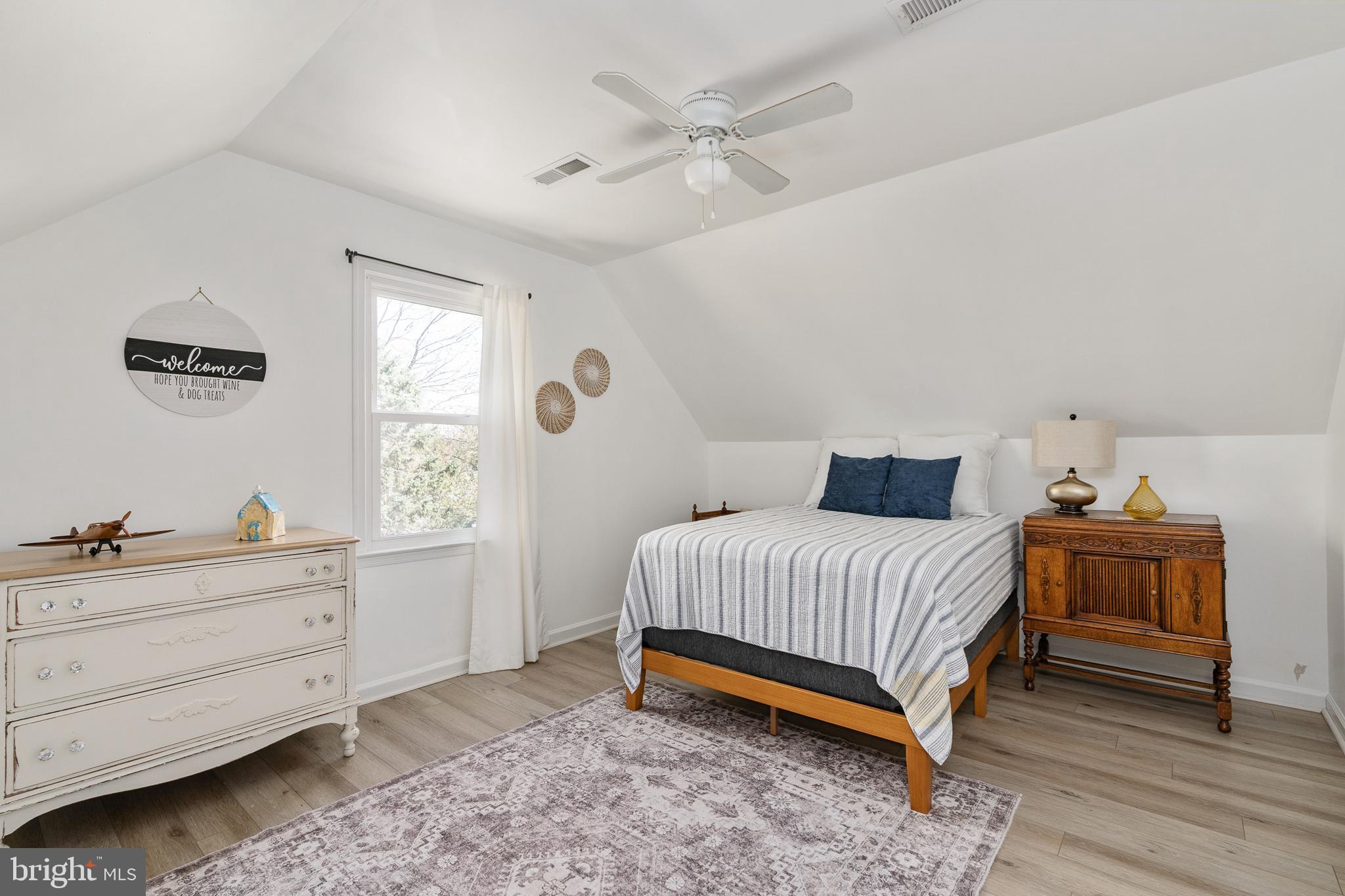 MAPLE GROVE - Residential