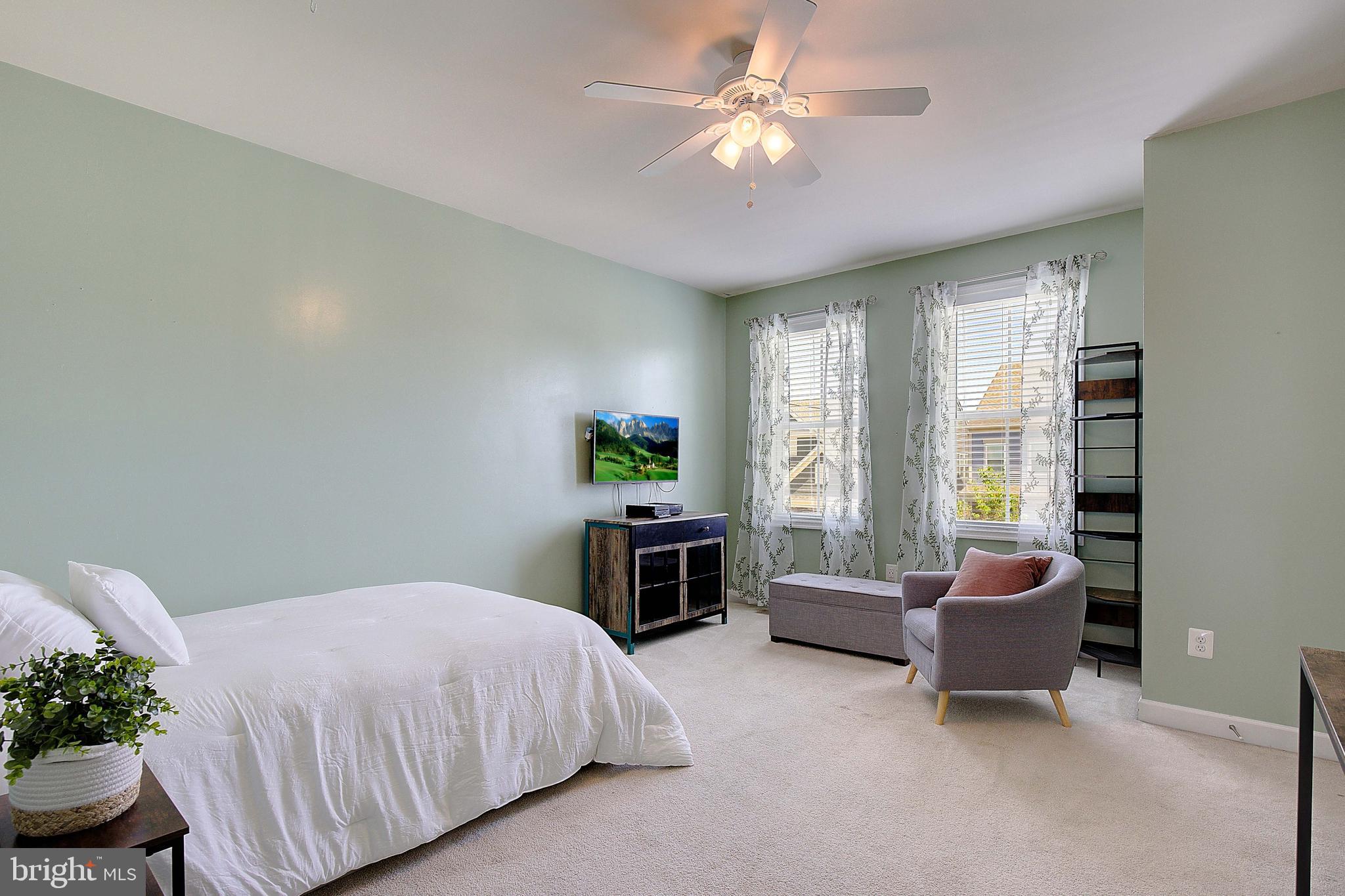 TWO RIVERS - Residential