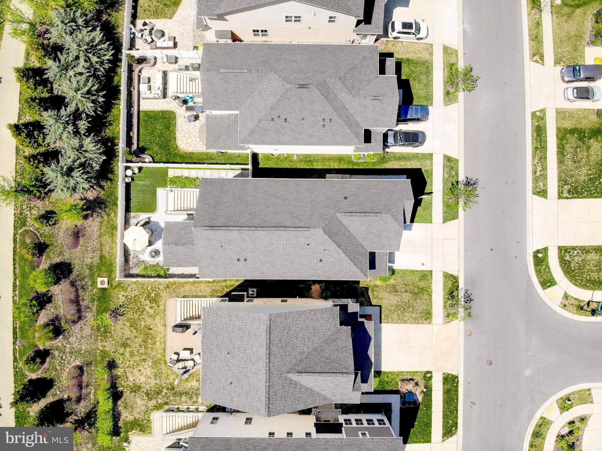 TWO RIVERS - Residential