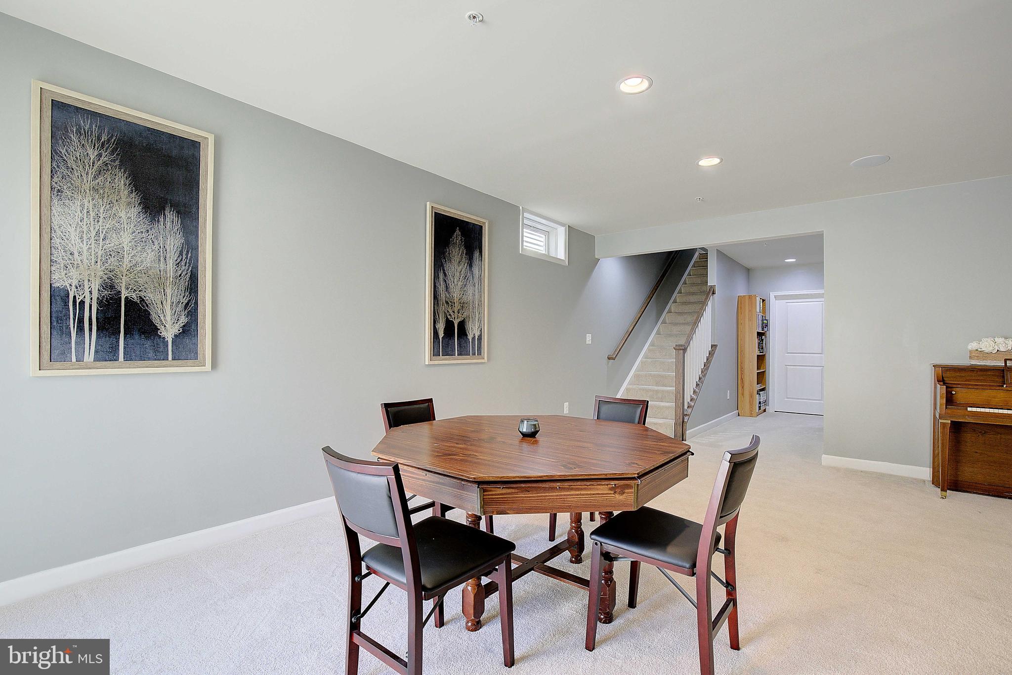 TWO RIVERS - Residential