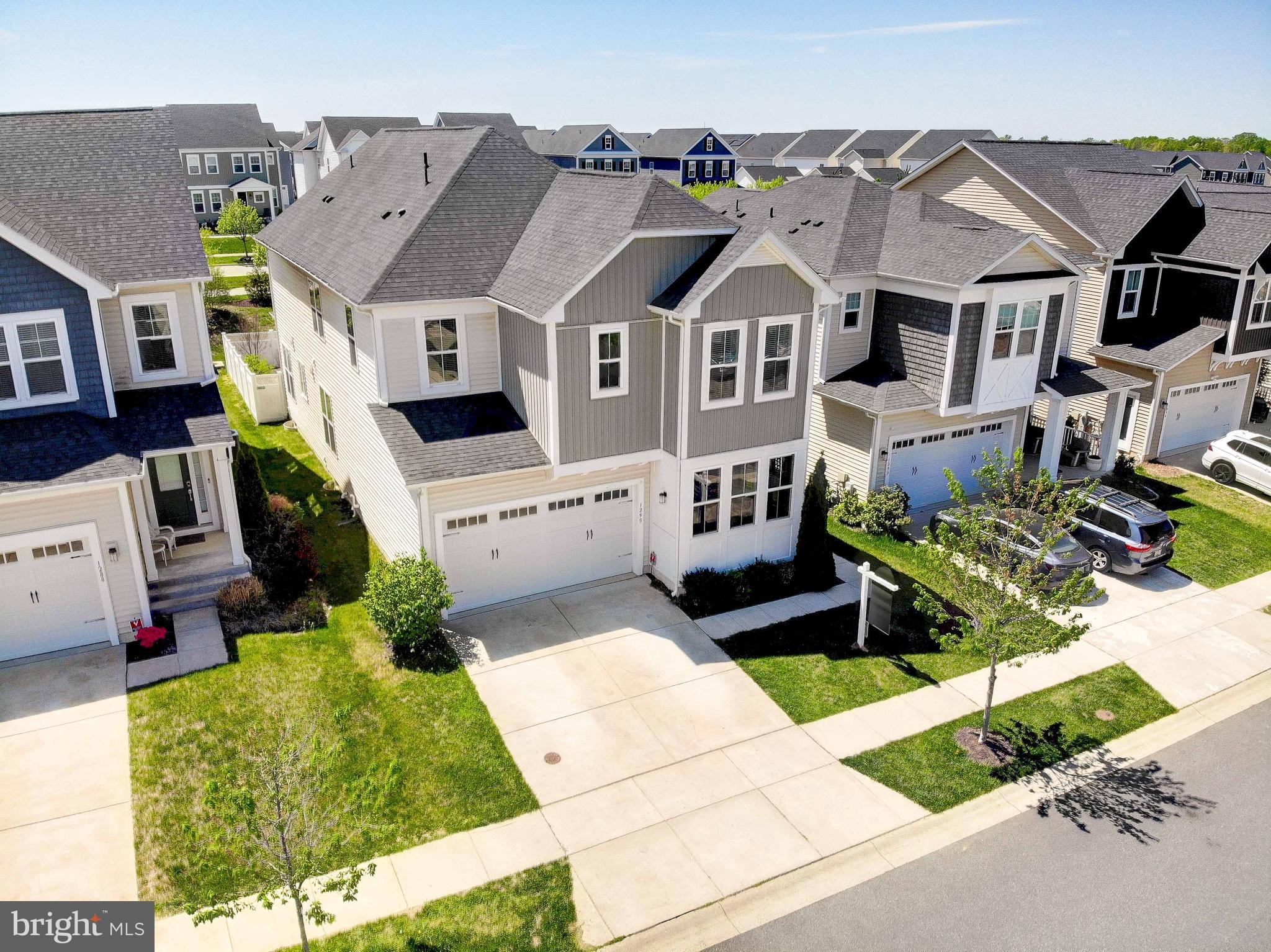 1290 SPANISH OAK WAY