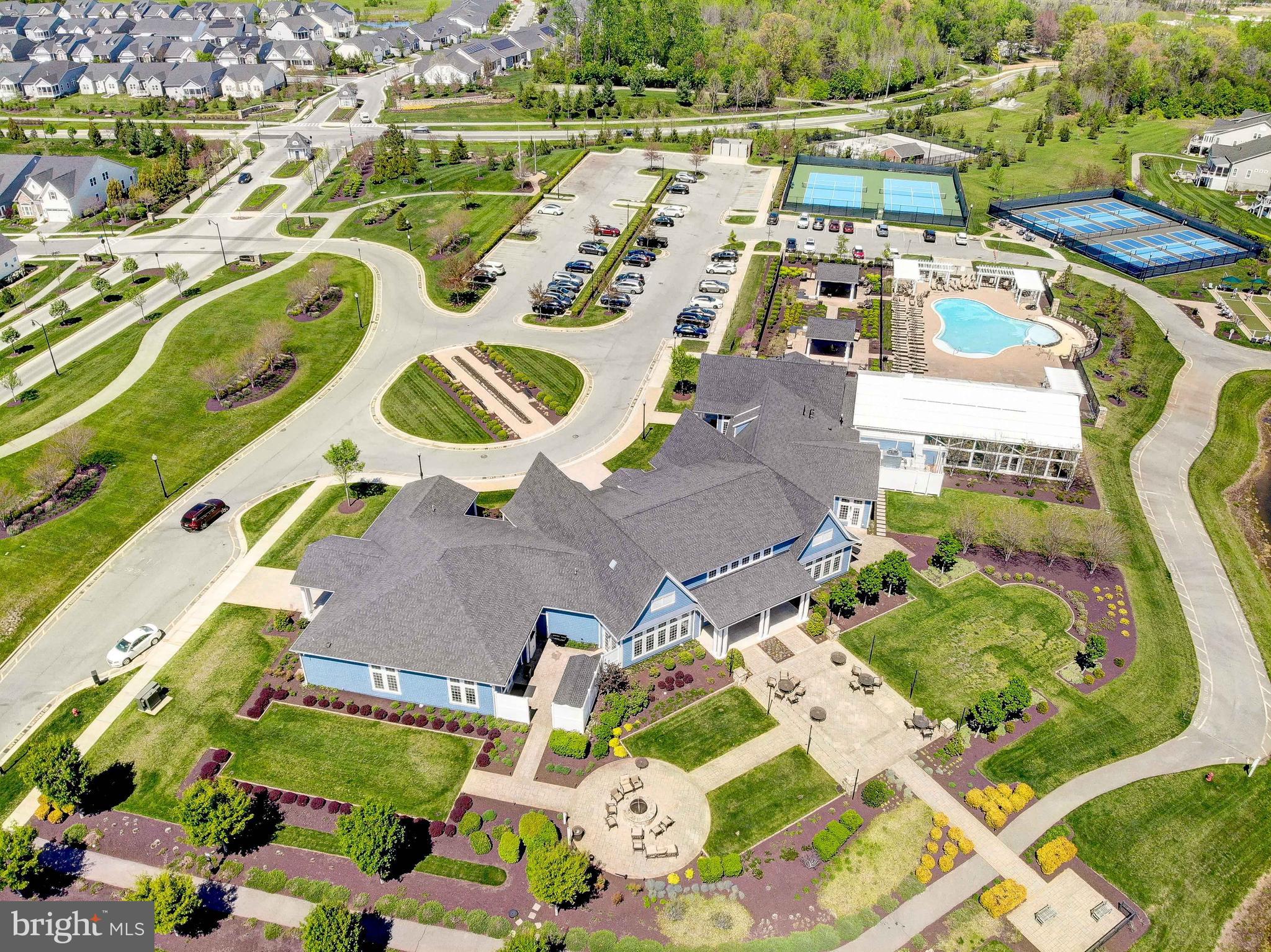 TWO RIVERS - Residential