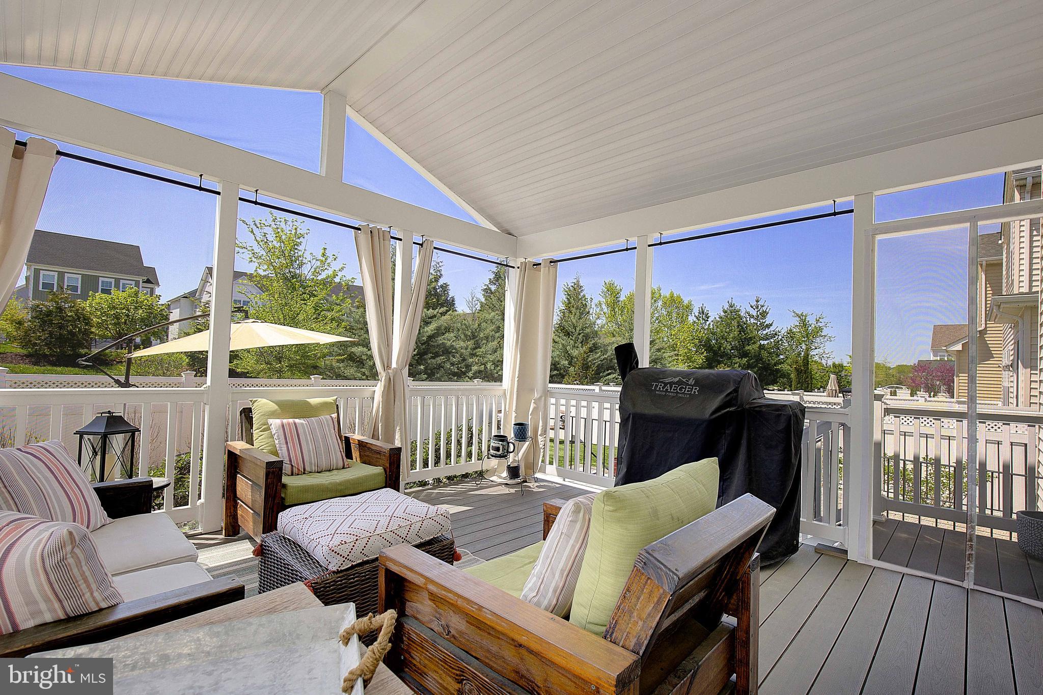 TWO RIVERS - Residential